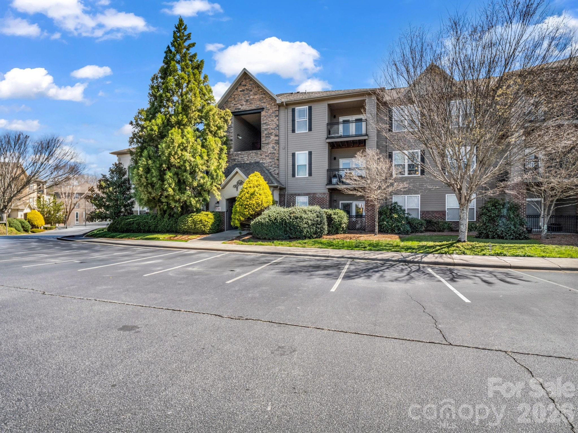 291 Brickton Village Circle #304 - Photo 12