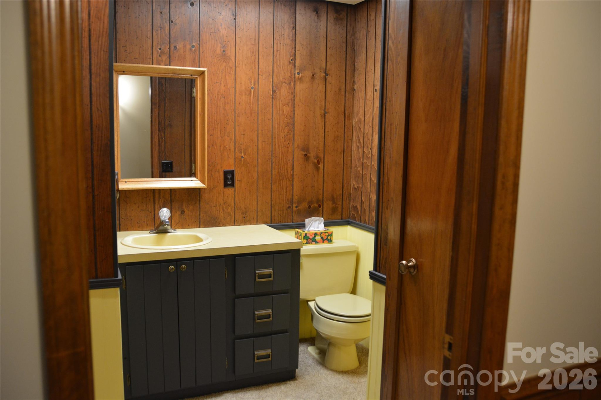 2305 Airport Road - Photo 30