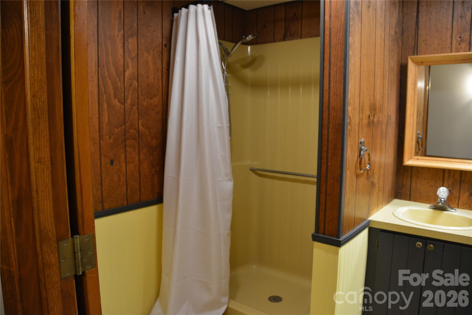 2305 Airport Road - Photo 31