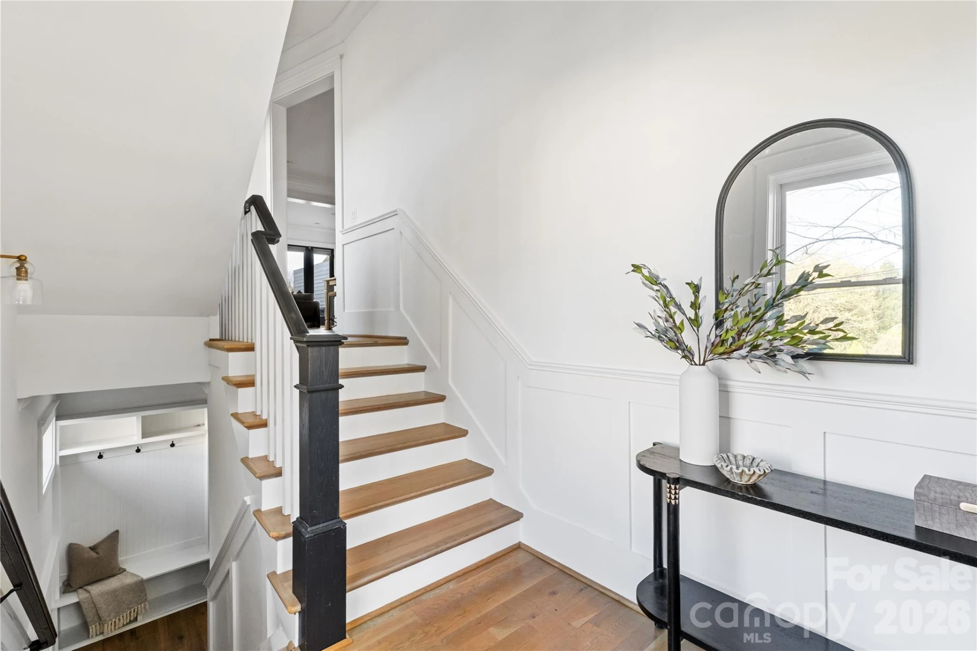 818 Ideal Way - Photo 15