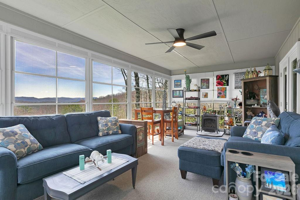 552 Kanasgowa Drive - Photo 23