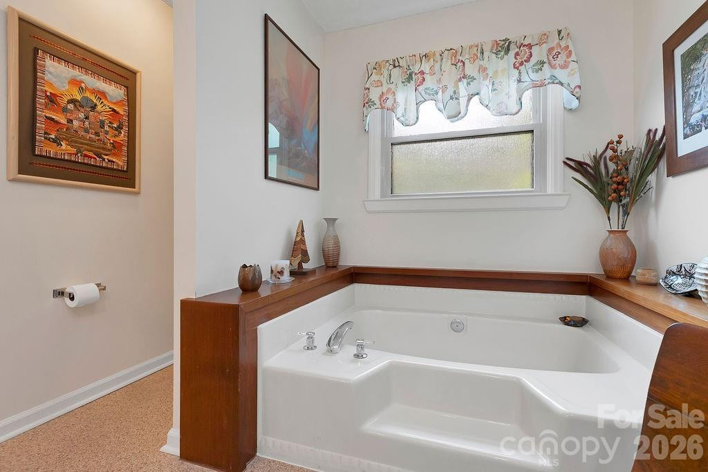 552 Kanasgowa Drive - Photo 32