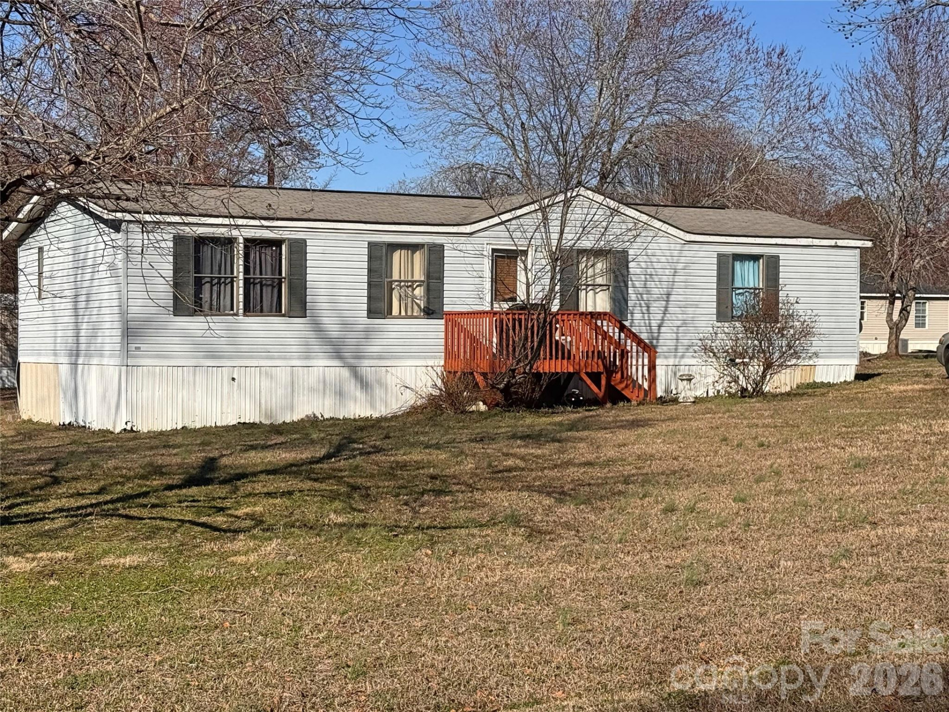 150 Golden Oaks Lane