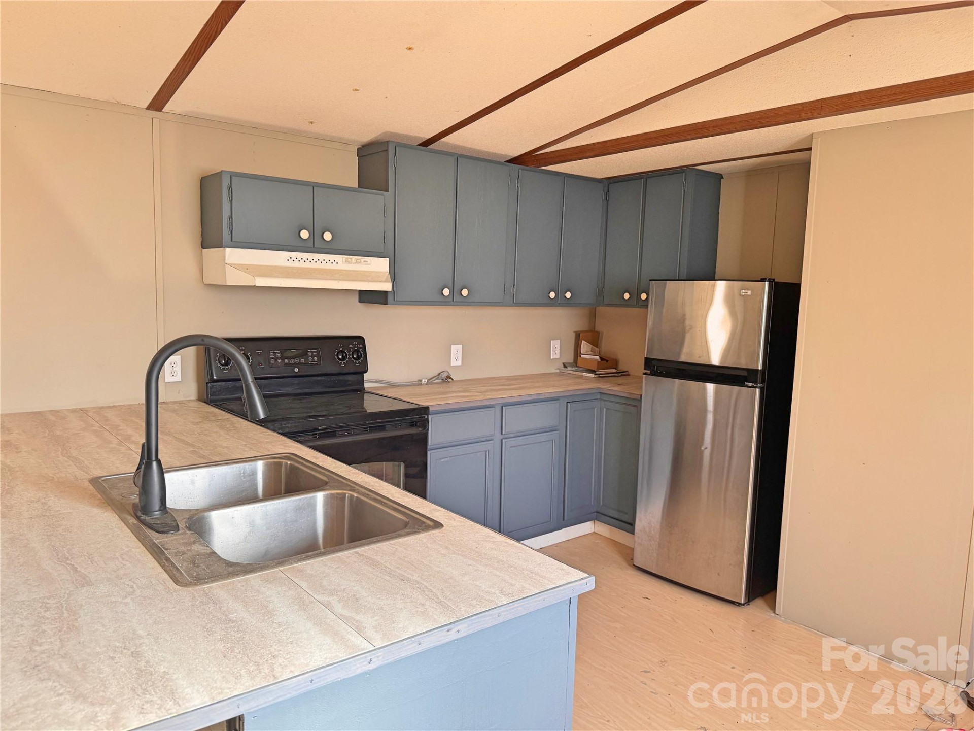 150 Golden Oaks Lane - Photo 3