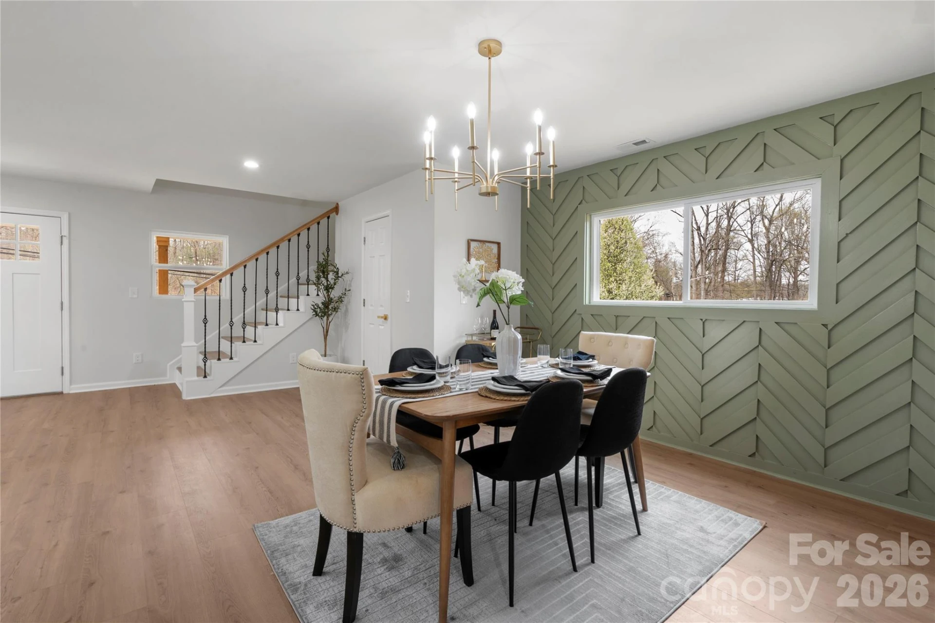 902 Mountain Street - Photo 5