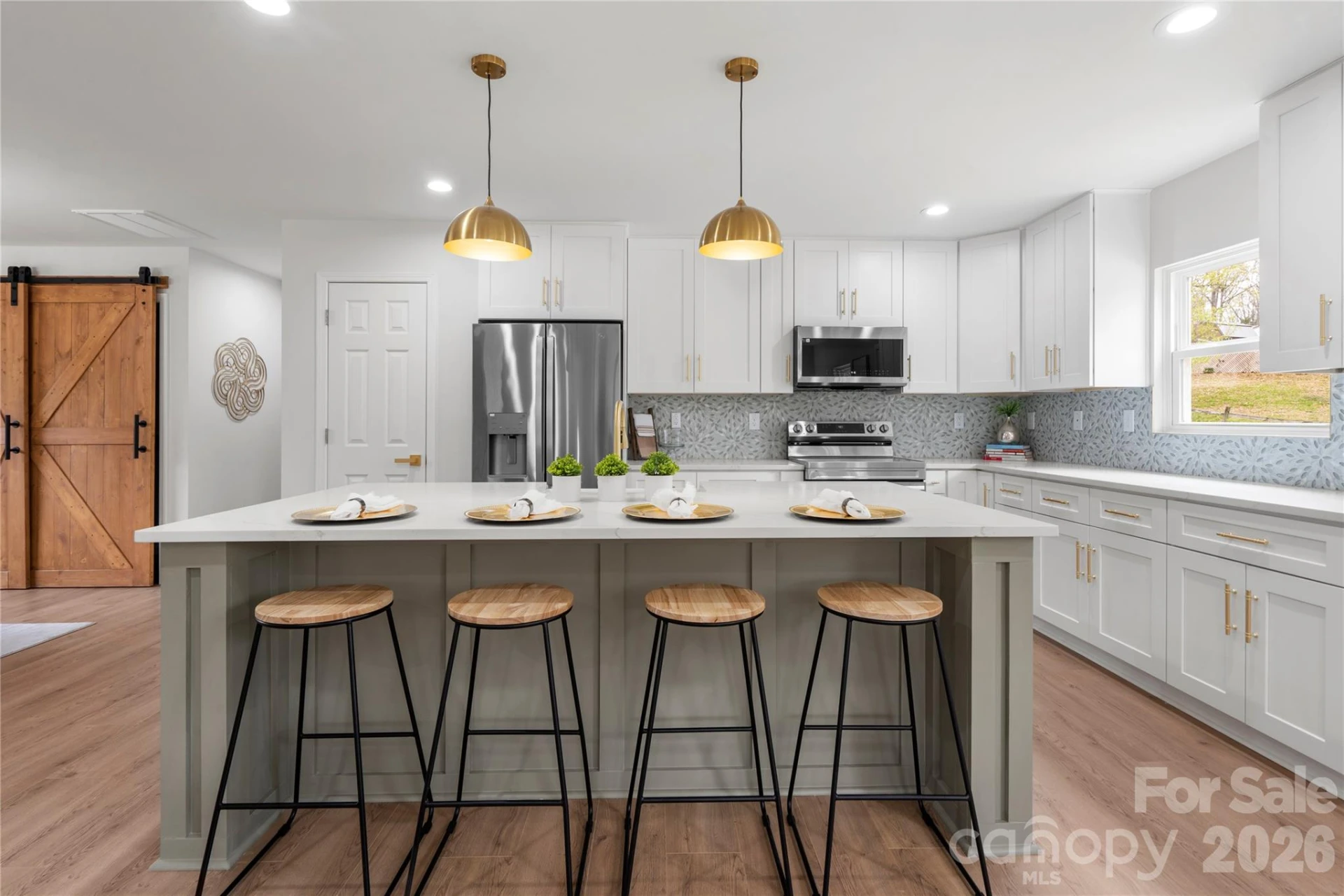 902 Mountain Street - Photo 7