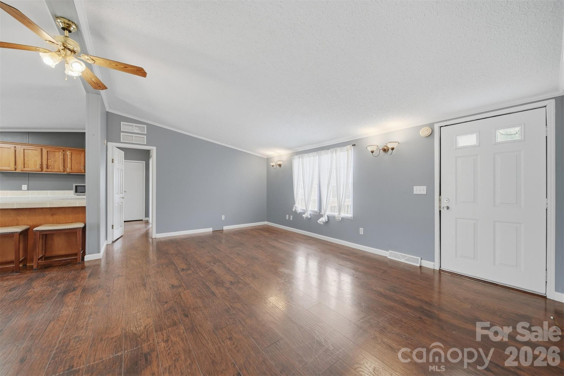 315 Mcdowell Street - Photo 3