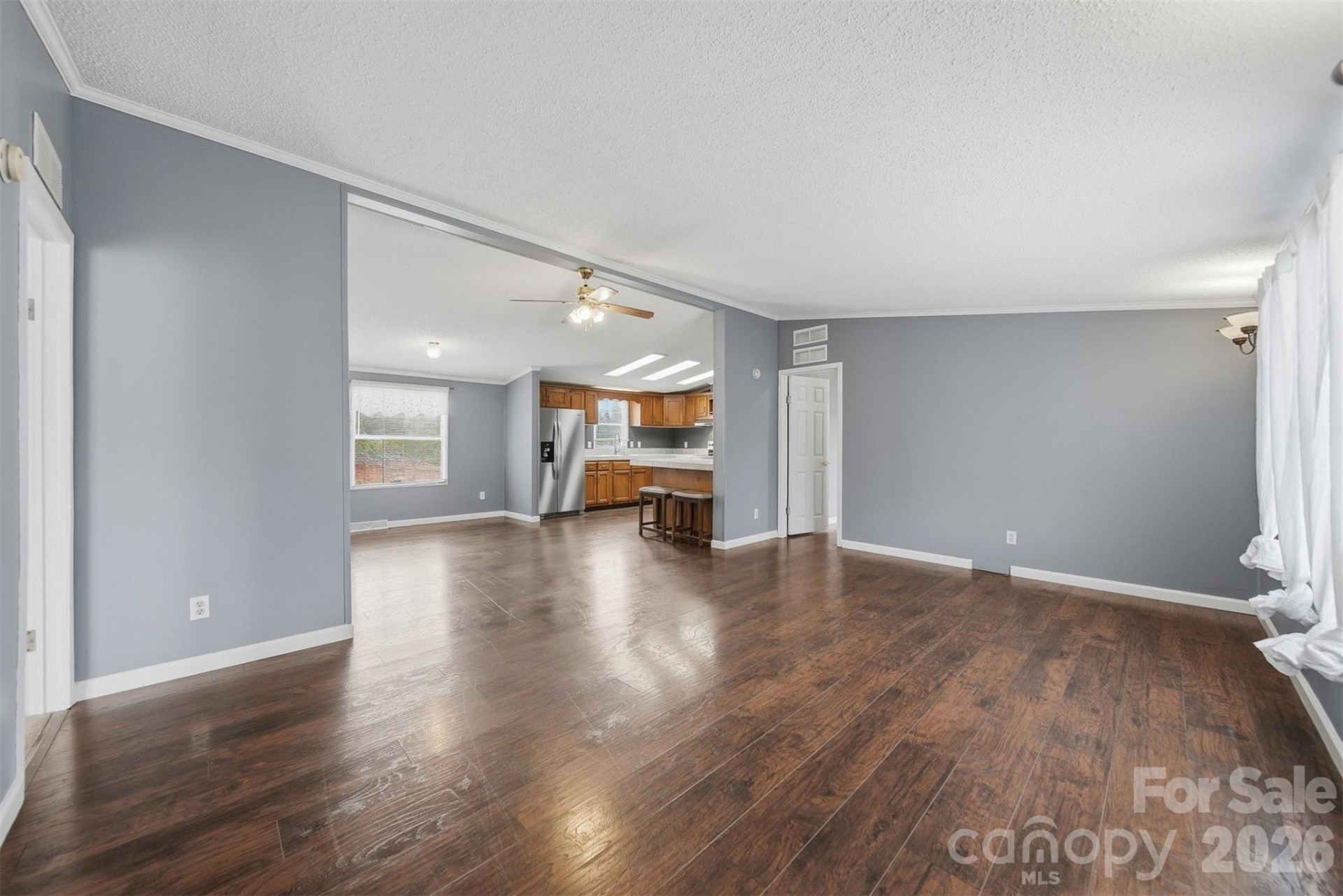 315 Mcdowell Street - Photo 4