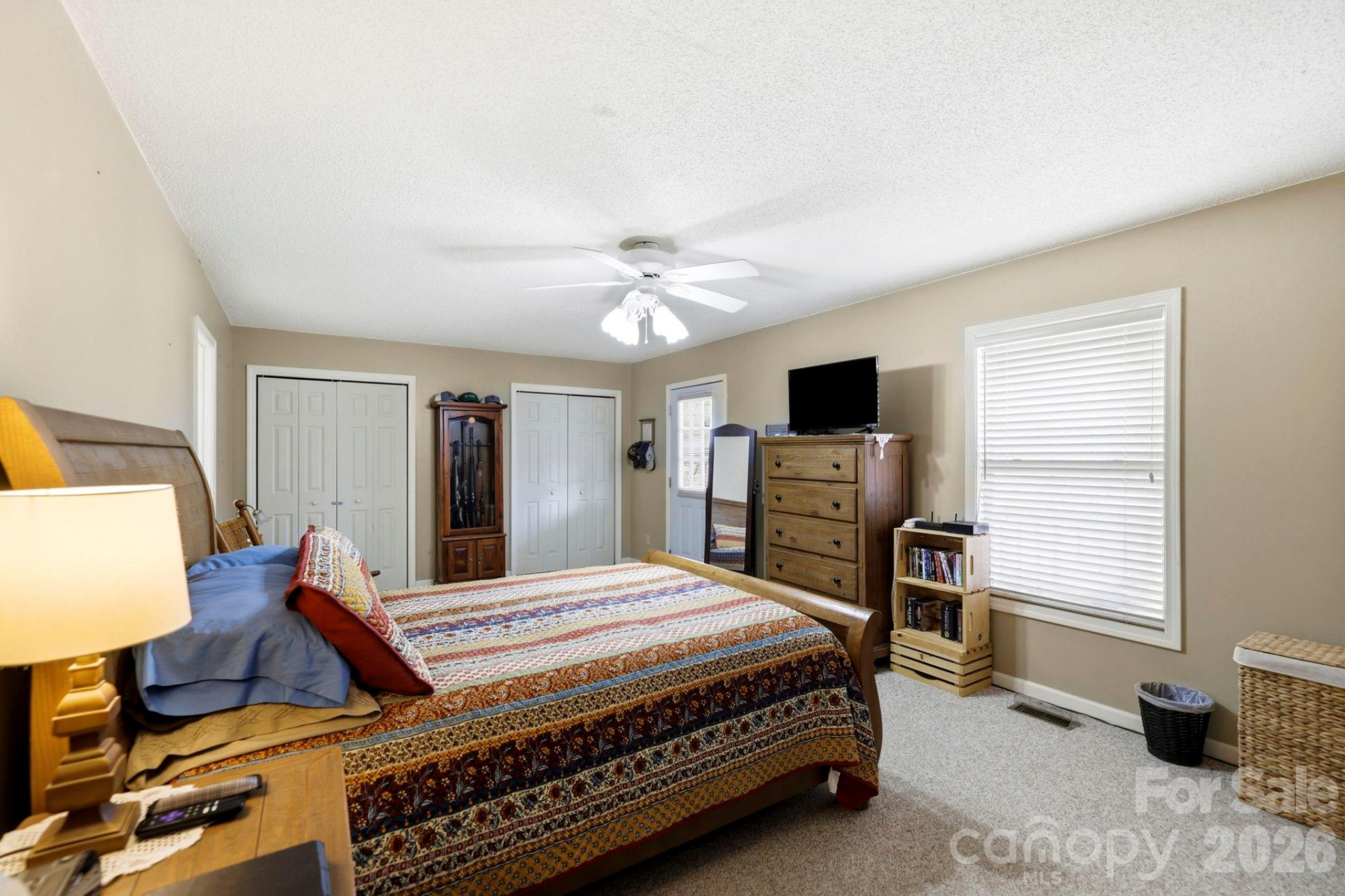 1489 Round Mountain Road - Photo 15