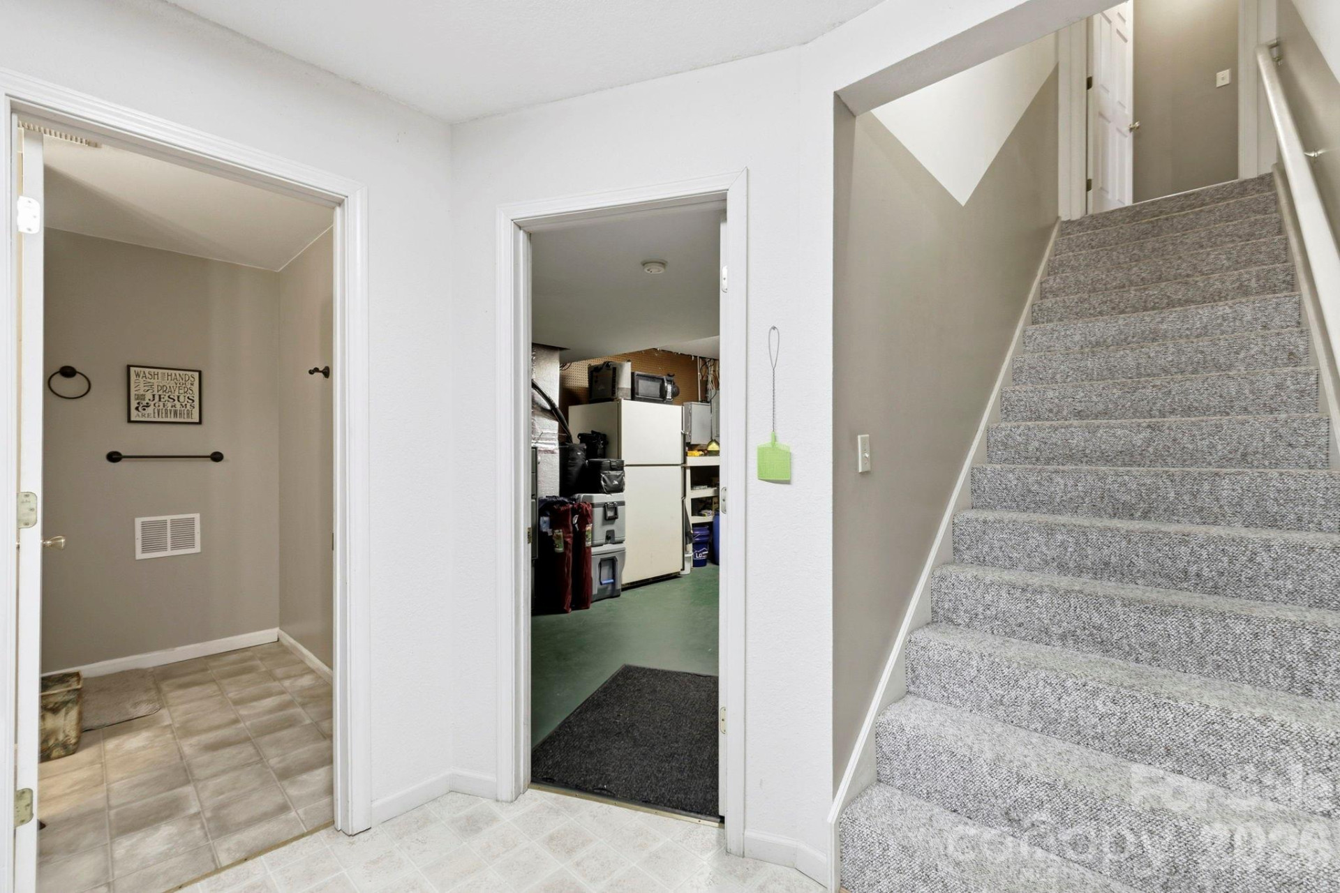 1489 Round Mountain Road - Photo 25