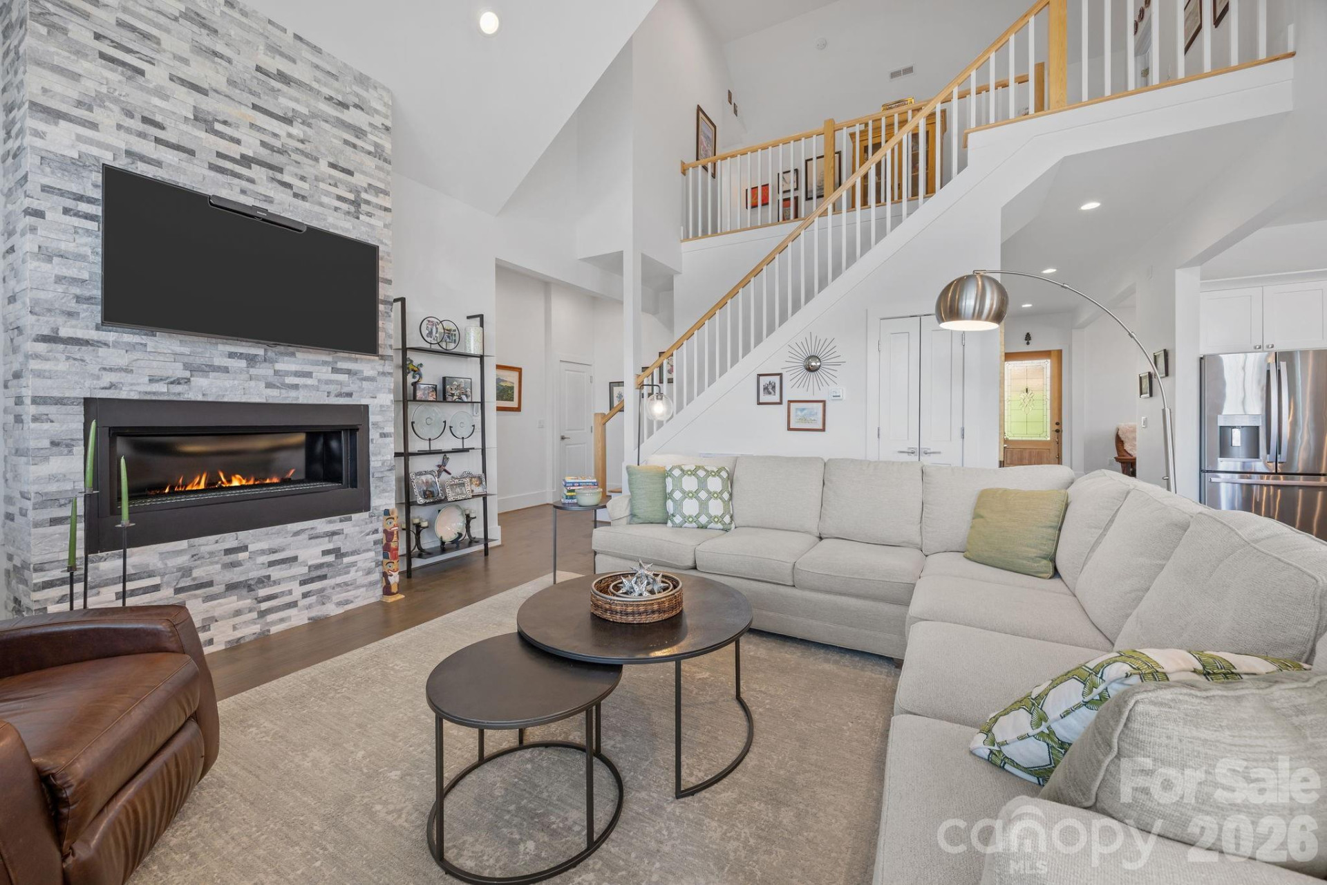 112 Meadow Breeze Road - Photo 4