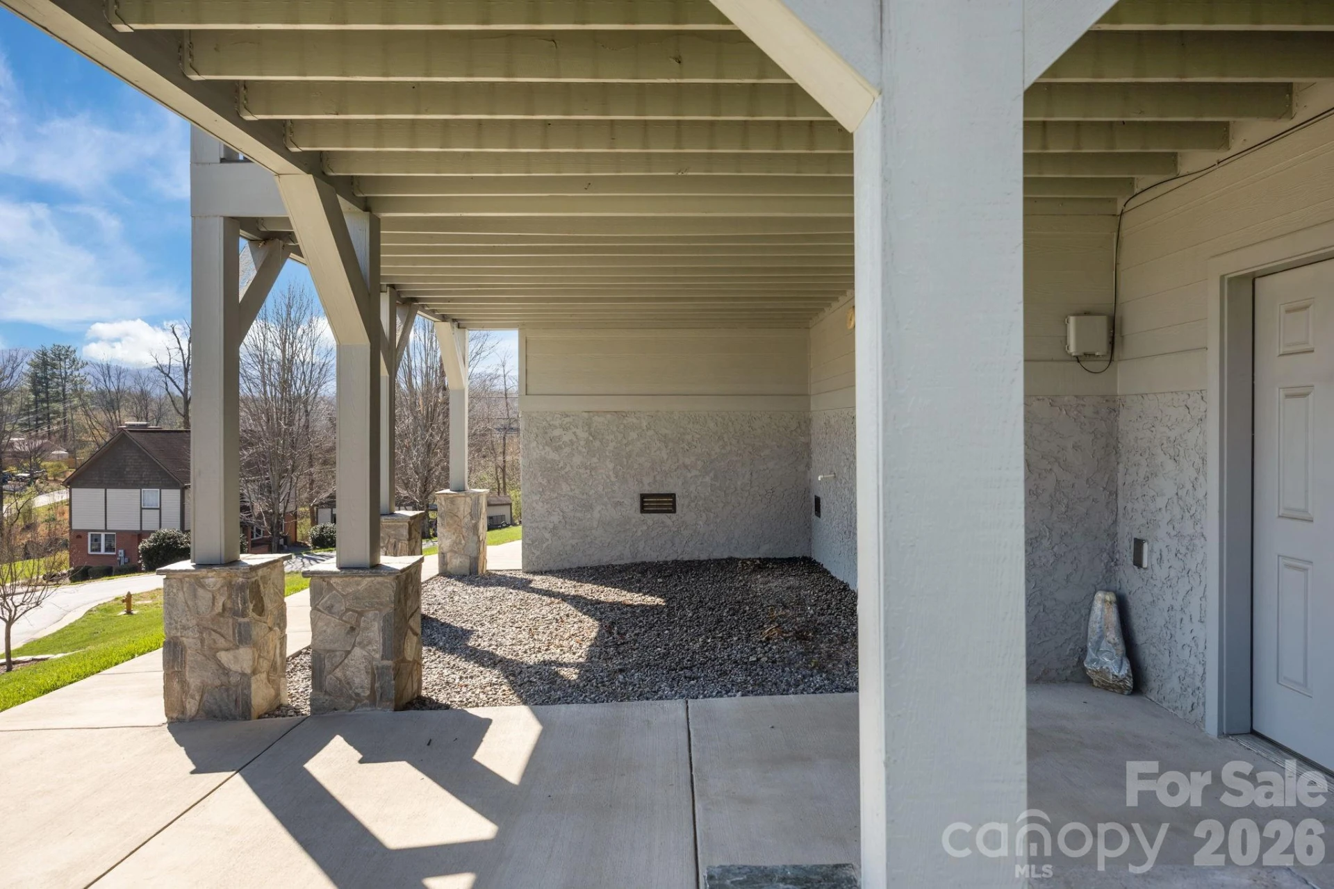 112 Meadow Breeze Road - Photo 37