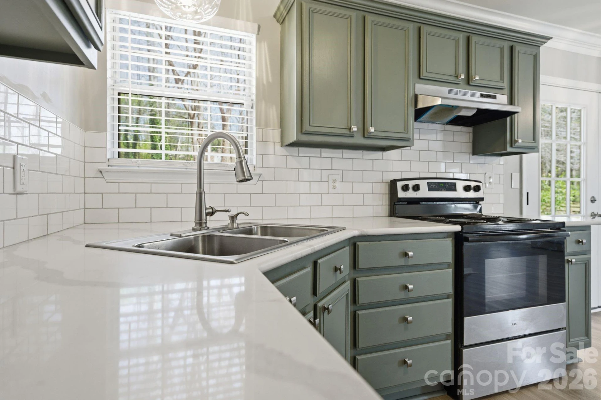 10122 Northwoods Forest Drive - Photo 2
