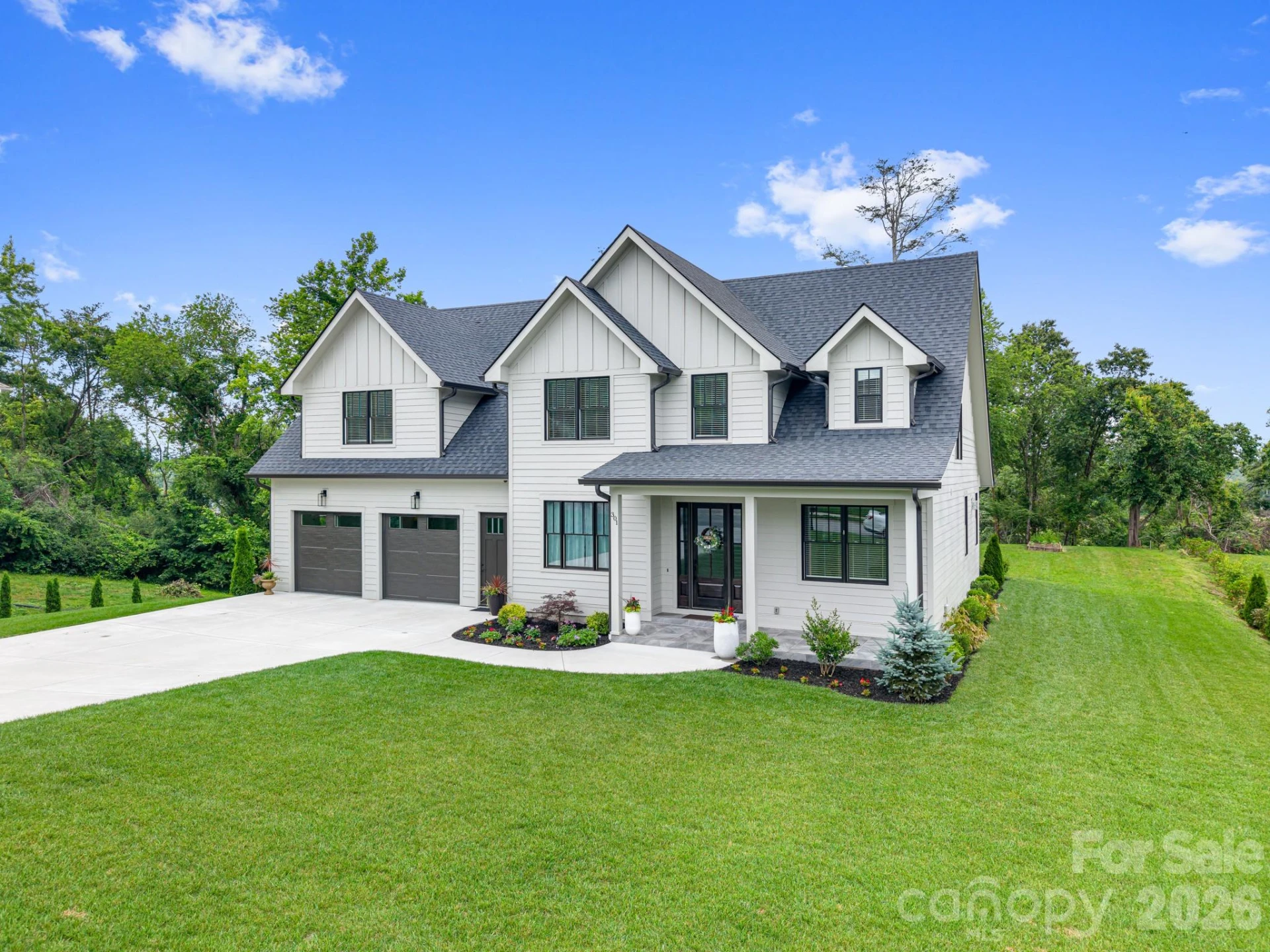 301 Rockbridge Road - Photo 2