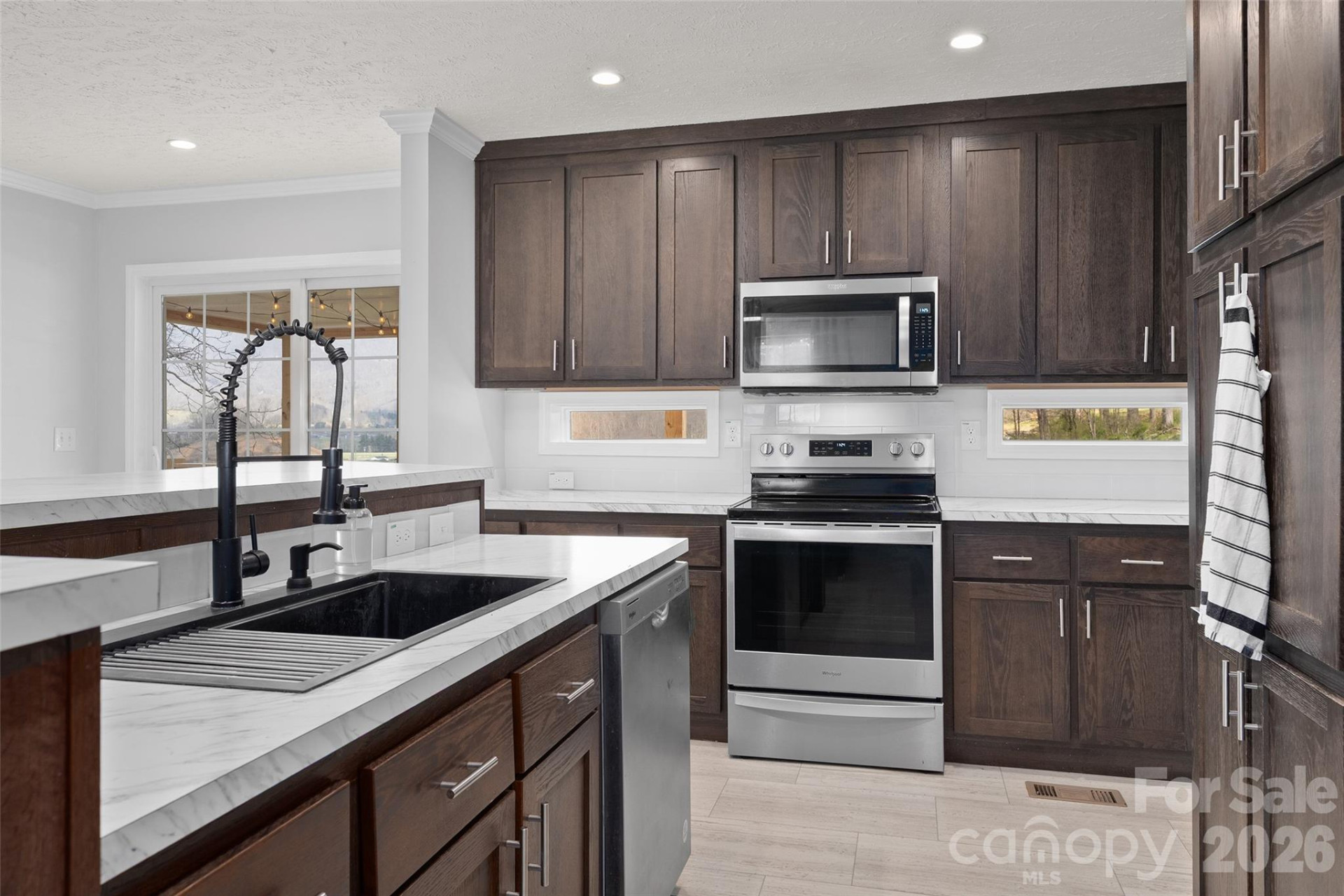 105 Stormy Way - Photo 5