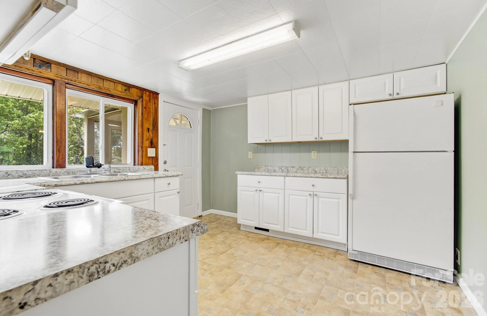 438 Loop Road - Photo 14