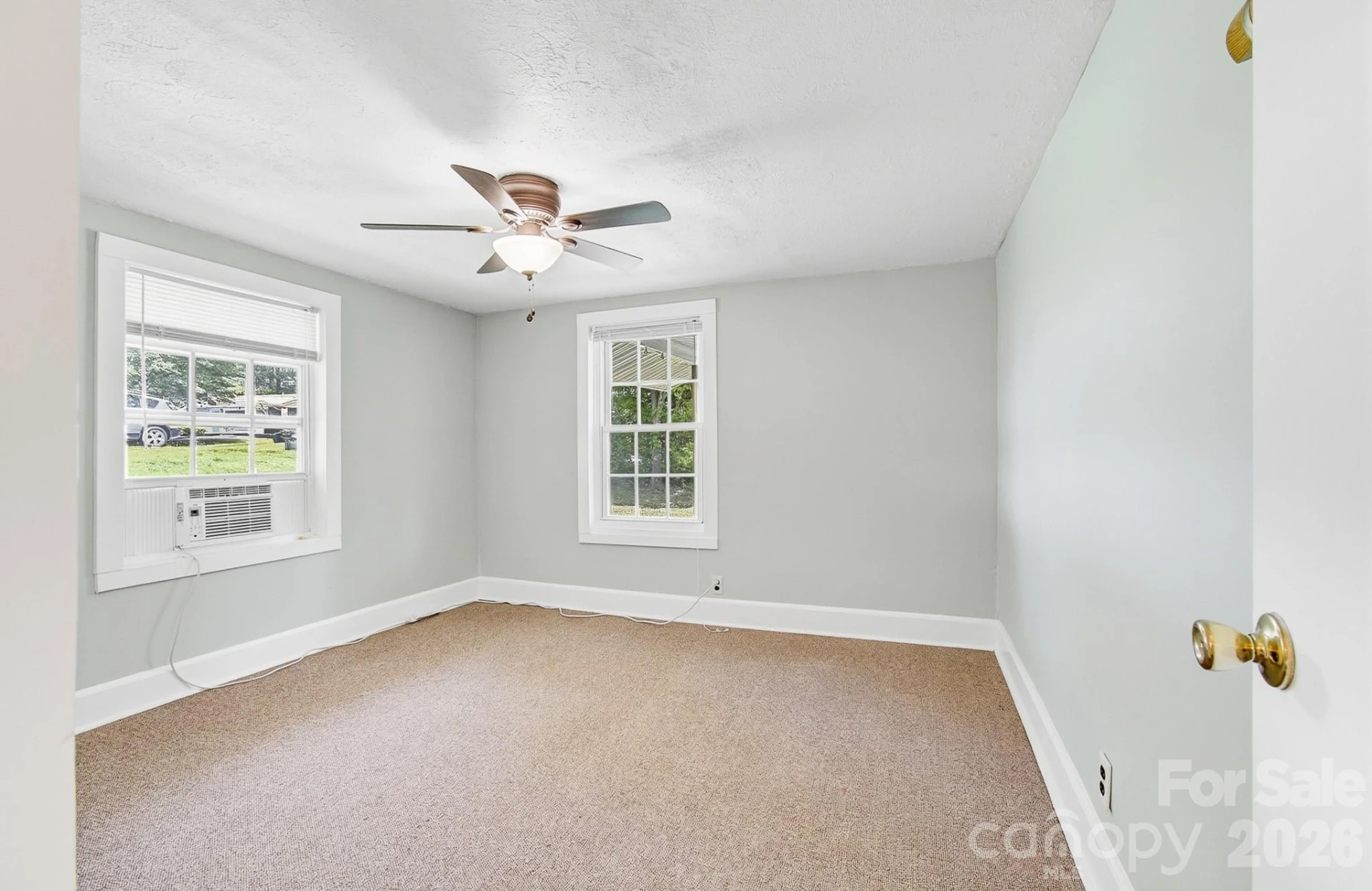 438 Loop Road - Photo 8