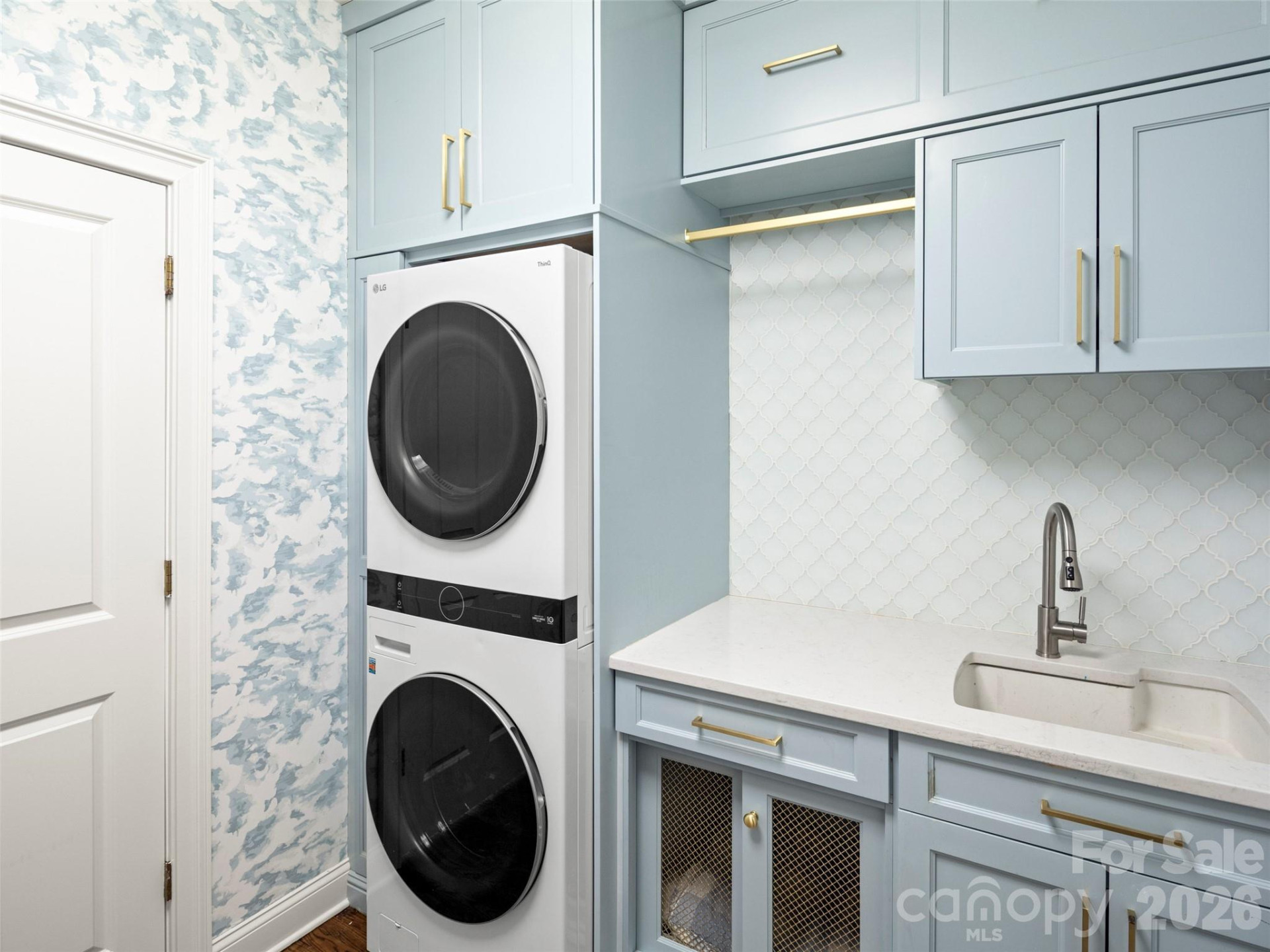 604 Holt Lane - Photo 18