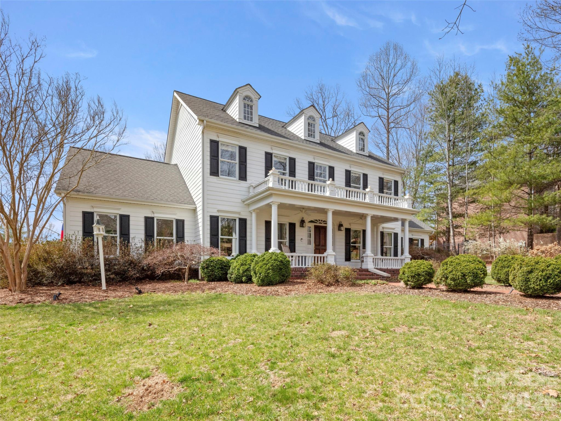 604 Holt Lane - Photo 4