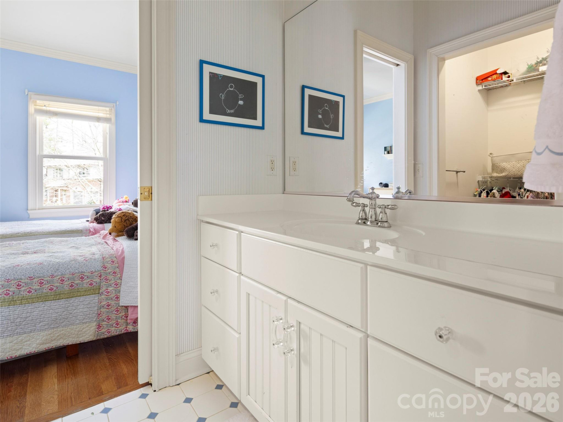 604 Holt Lane - Photo 32