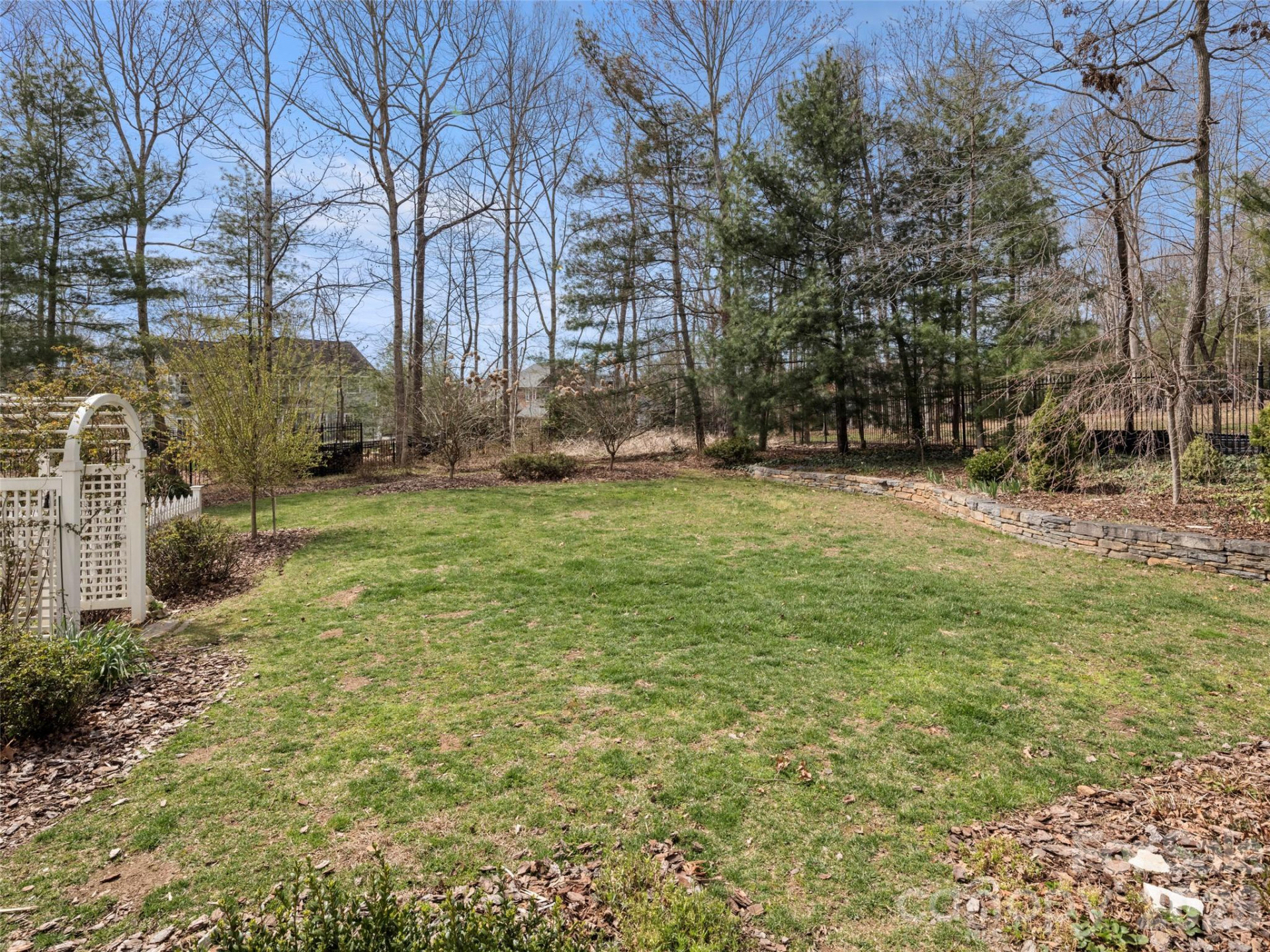 604 Holt Lane - Photo 41