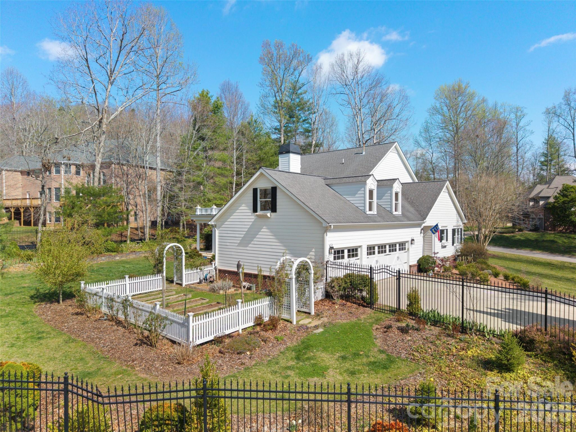 604 Holt Lane - Photo 47