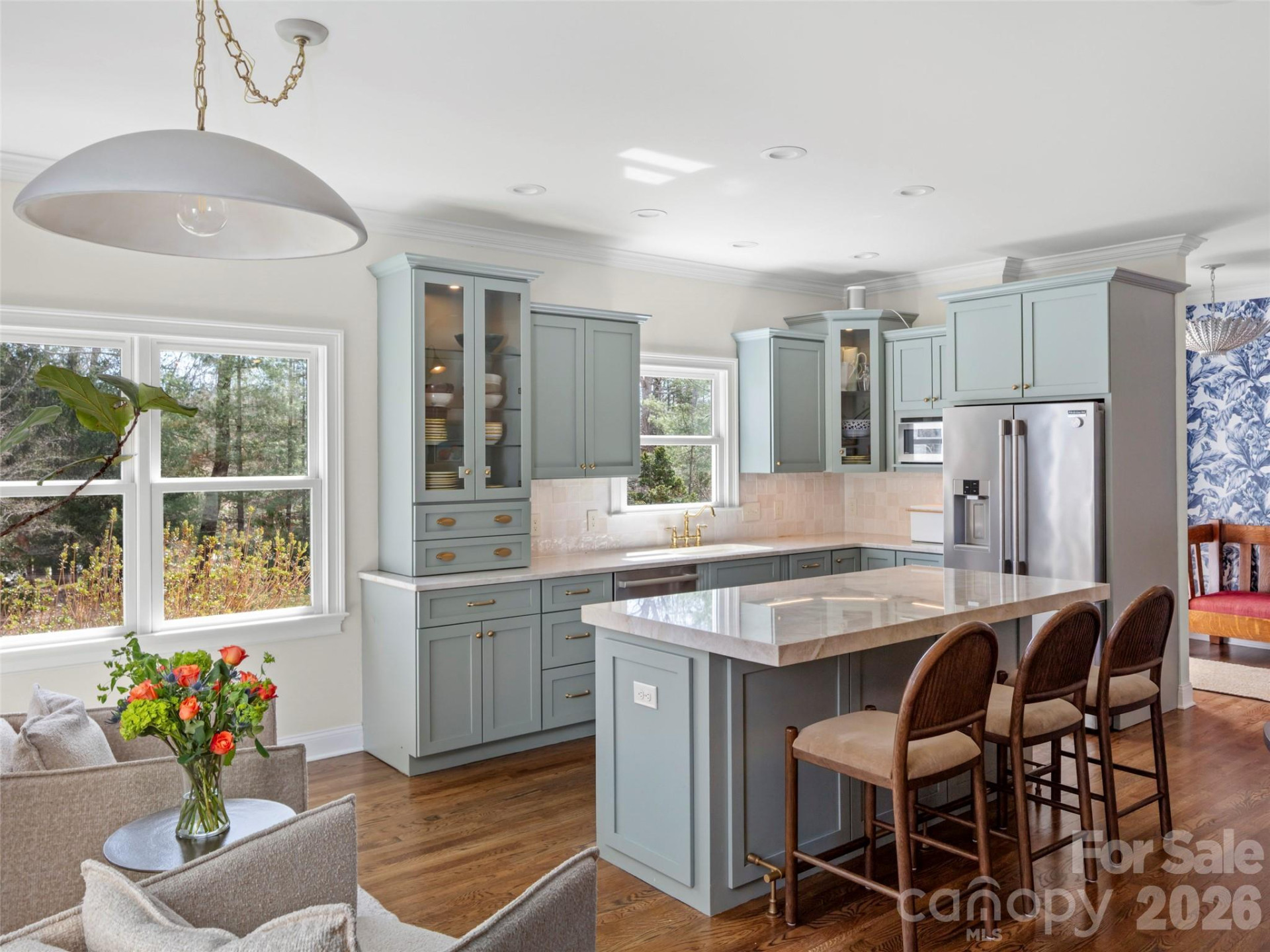 604 Holt Lane - Photo 9