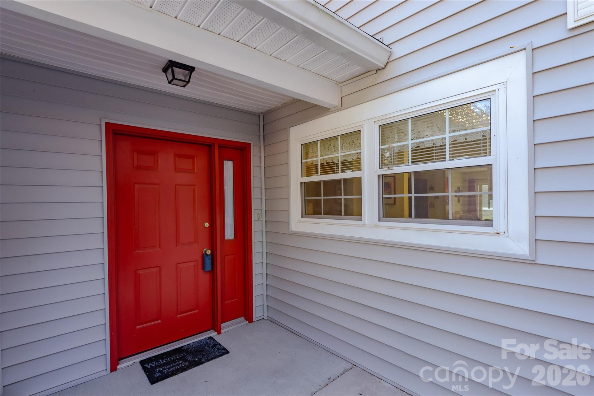 116 Lakeview Court - Photo 3