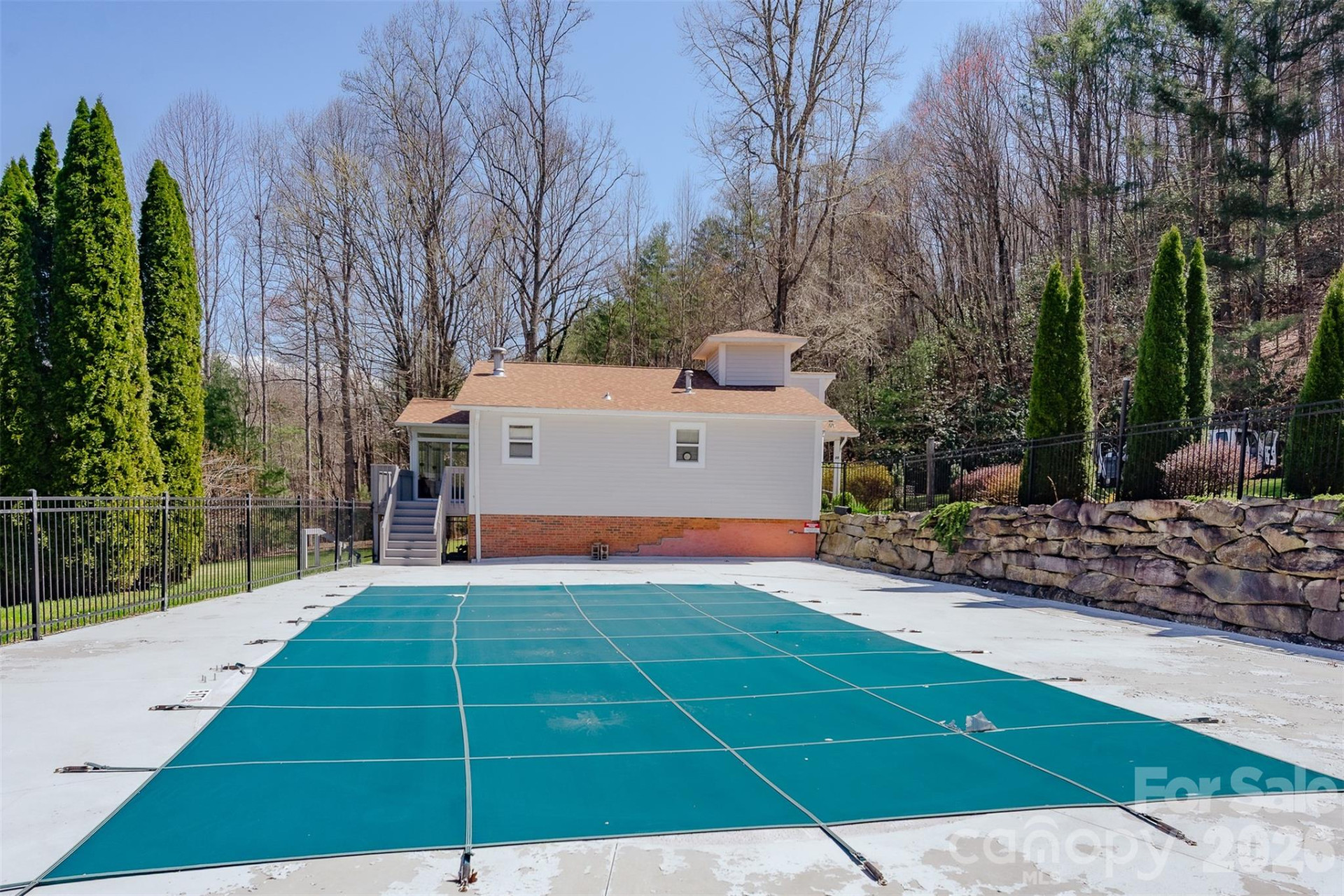 116 Lakeview Court - Photo 40