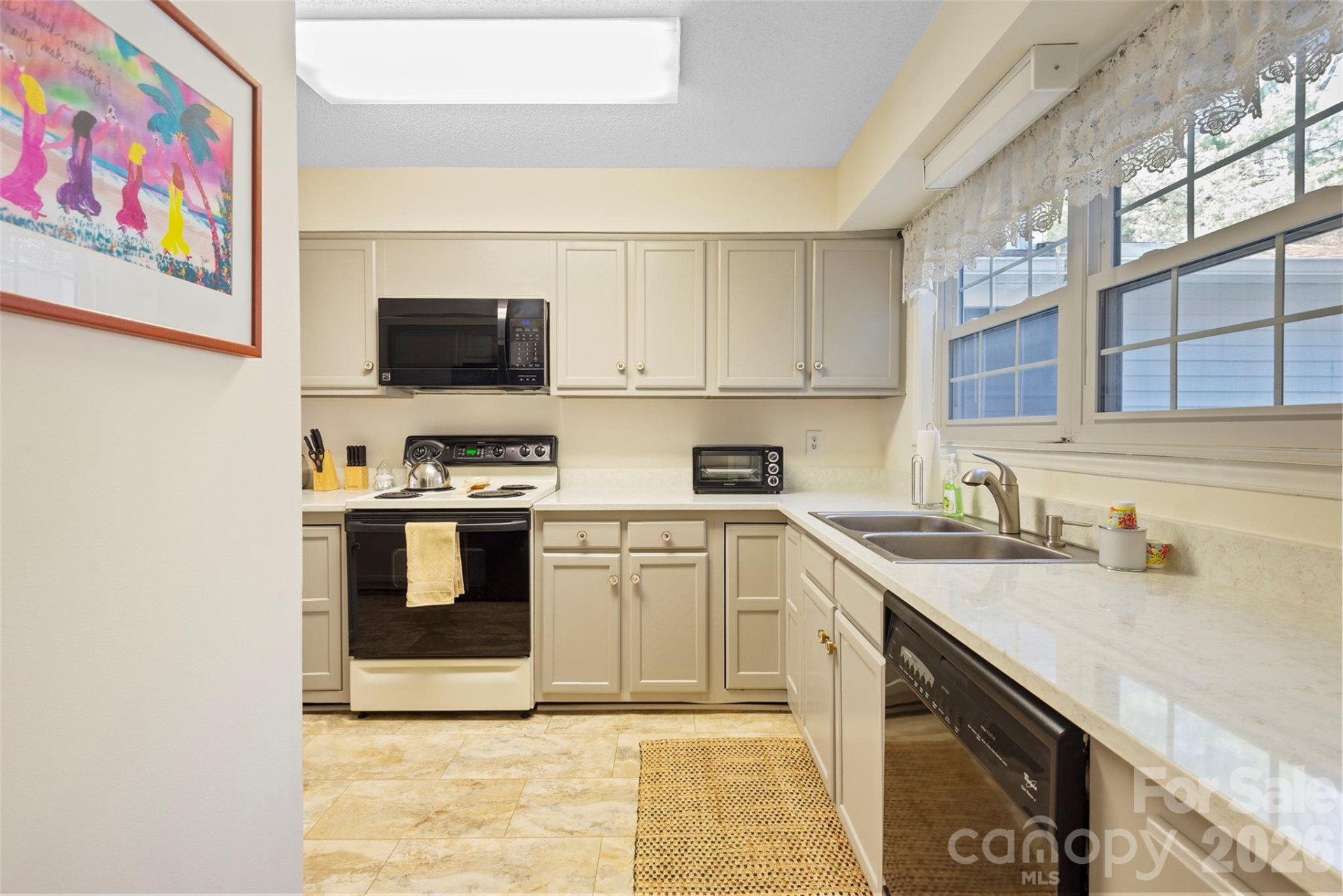 116 Lakeview Court - Photo 6