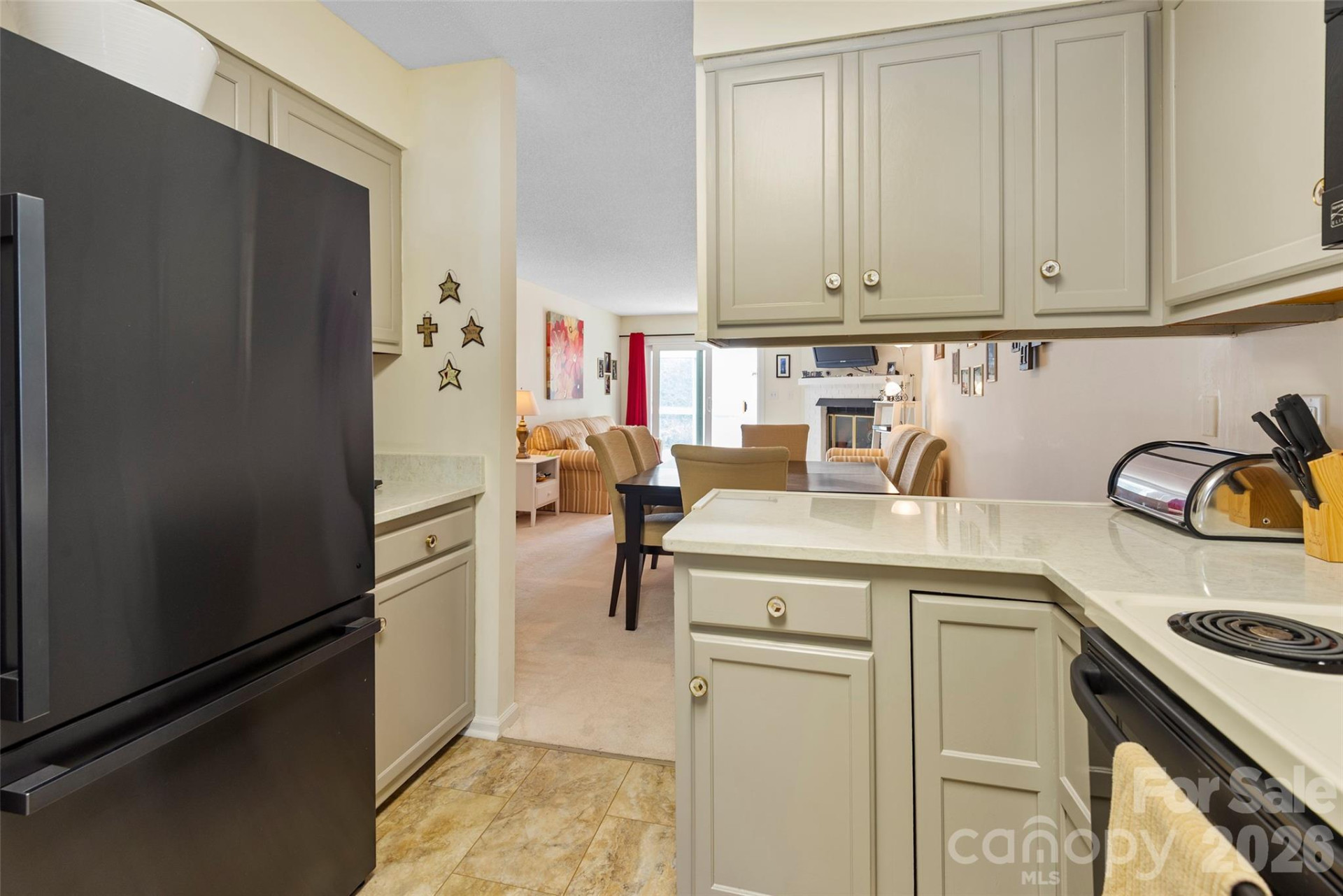 116 Lakeview Court - Photo 7