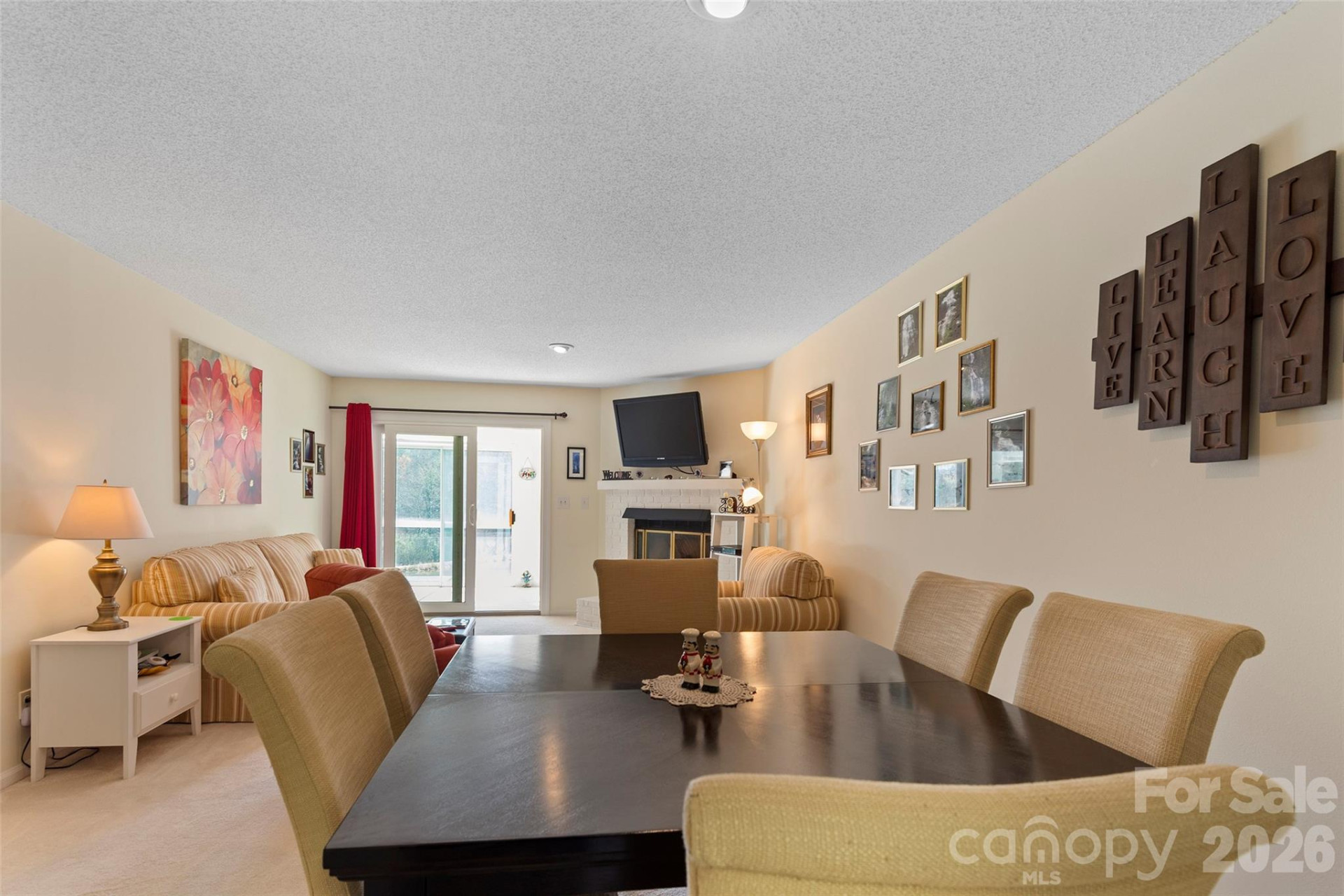 116 Lakeview Court - Photo 8