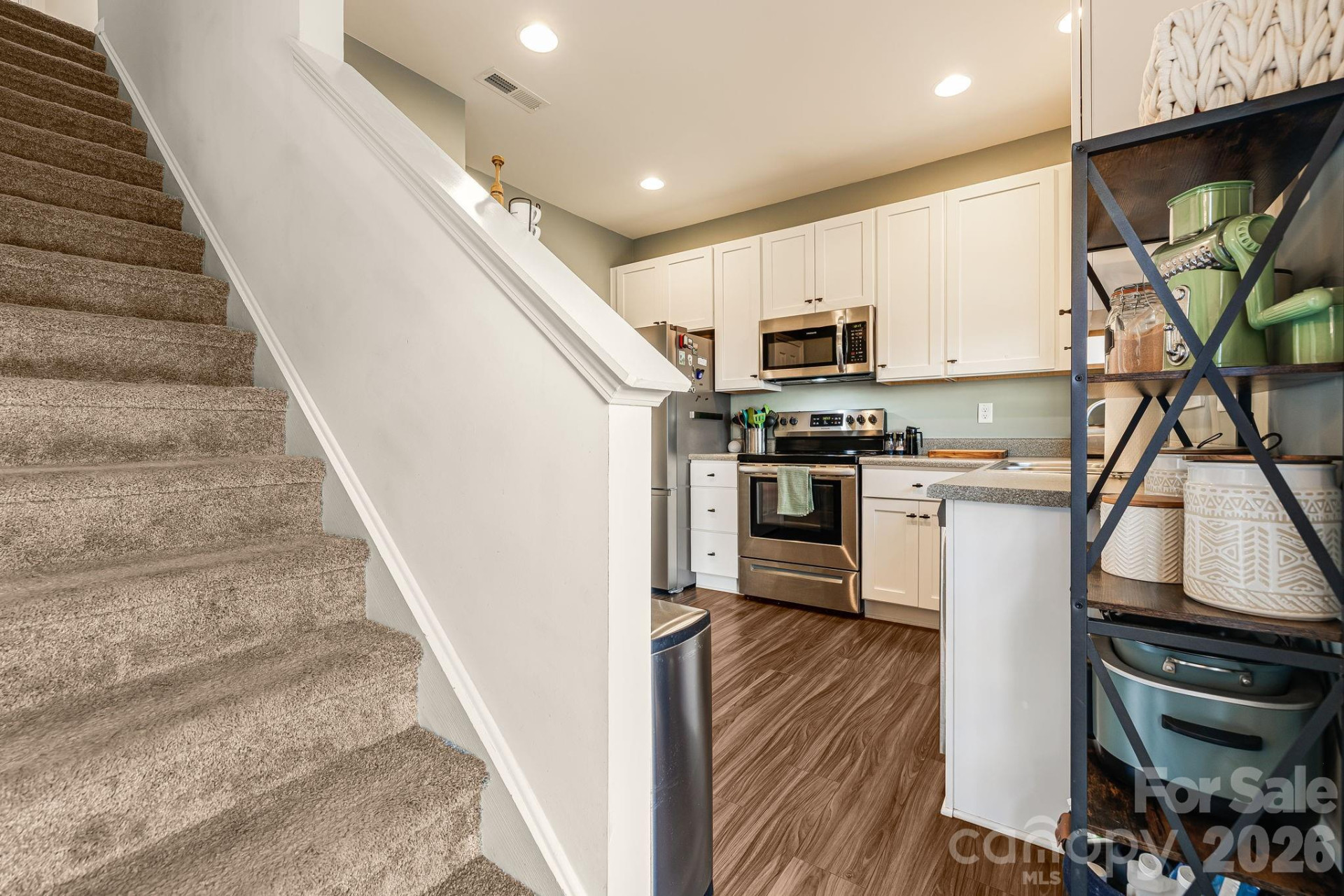 486 Cardwell Lane - Photo 10