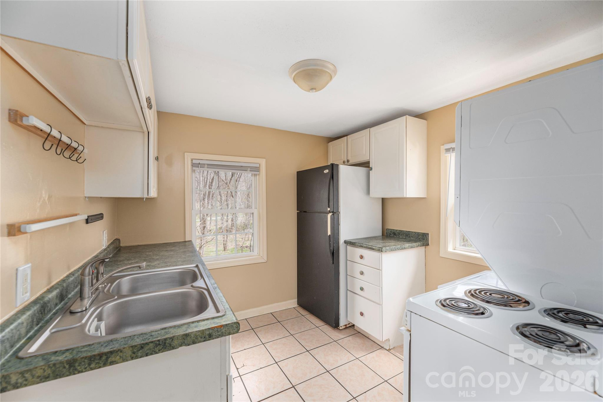 448 Sand Hill Road - Photo 18