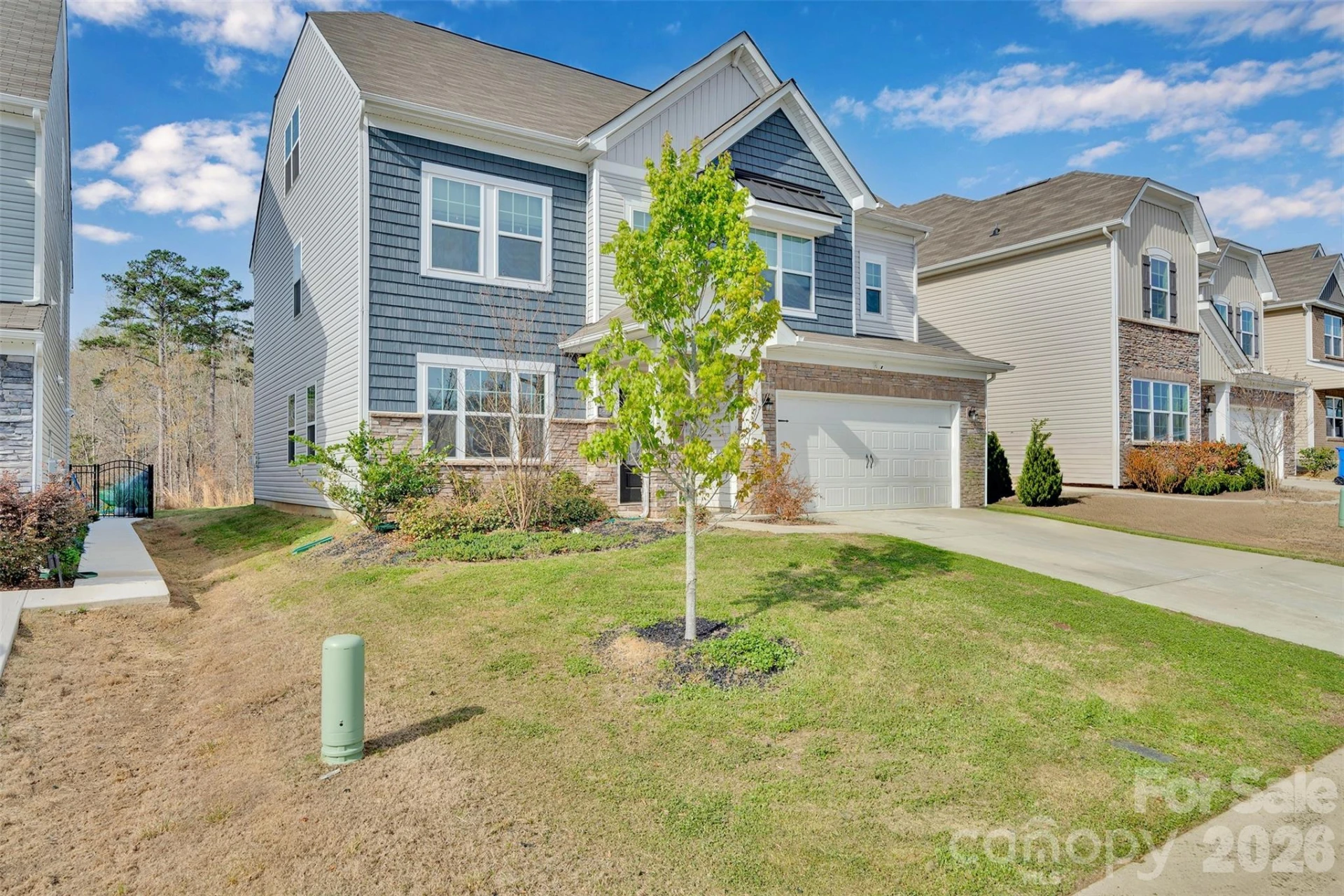 168 Haddonsfield Drive - Photo 2