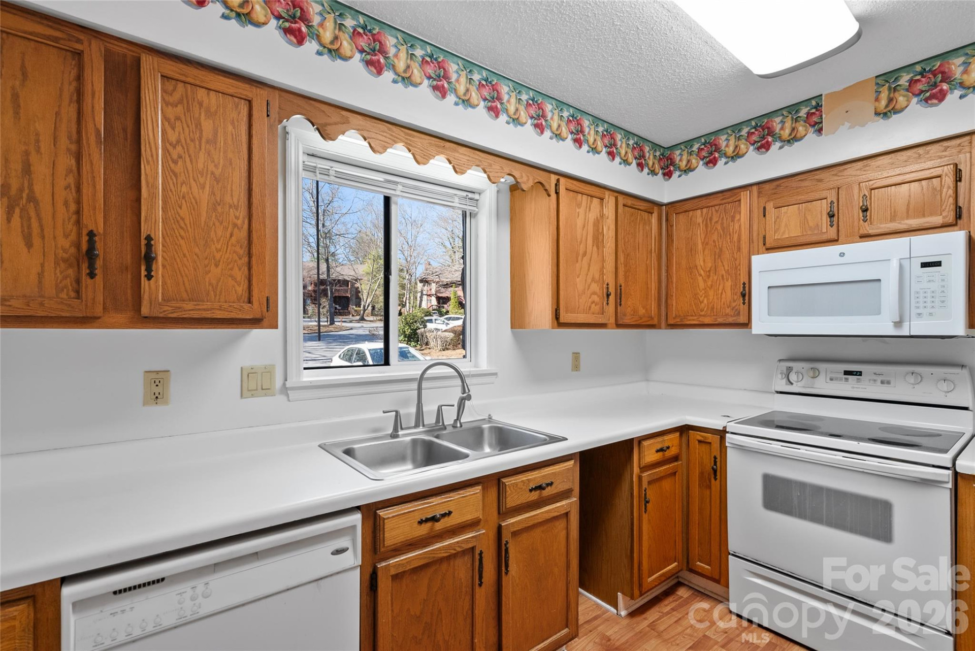 103 Cedar Forest Trail - Photo 13