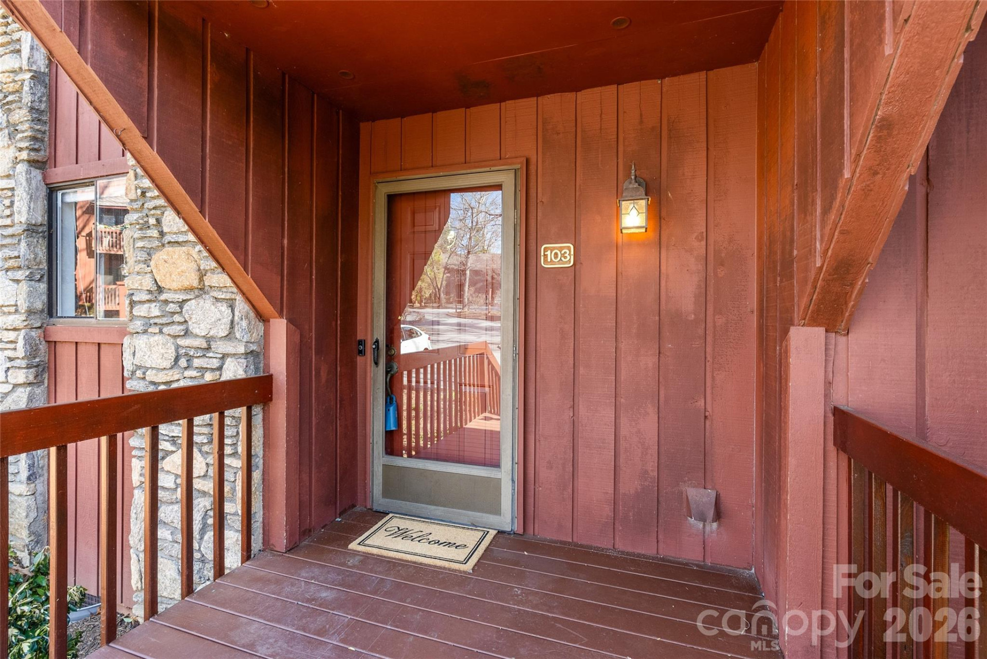 103 Cedar Forest Trail - Photo 5