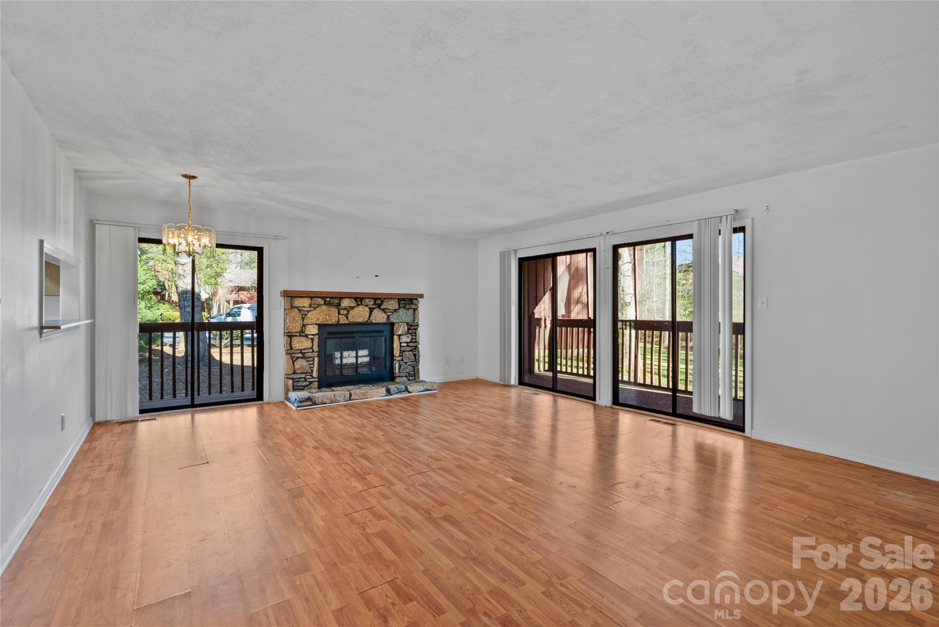 103 Cedar Forest Trail - Photo 10