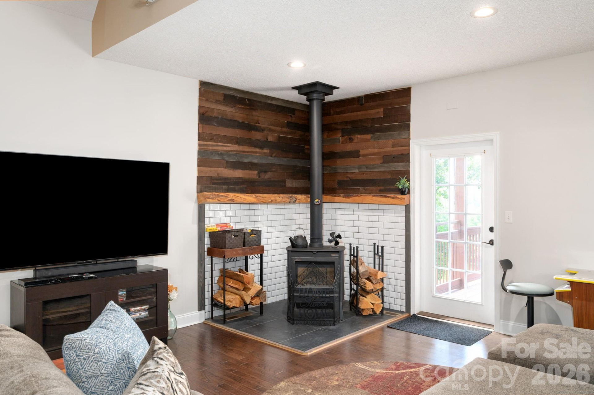 127 Deer Hill Lane - Photo 7