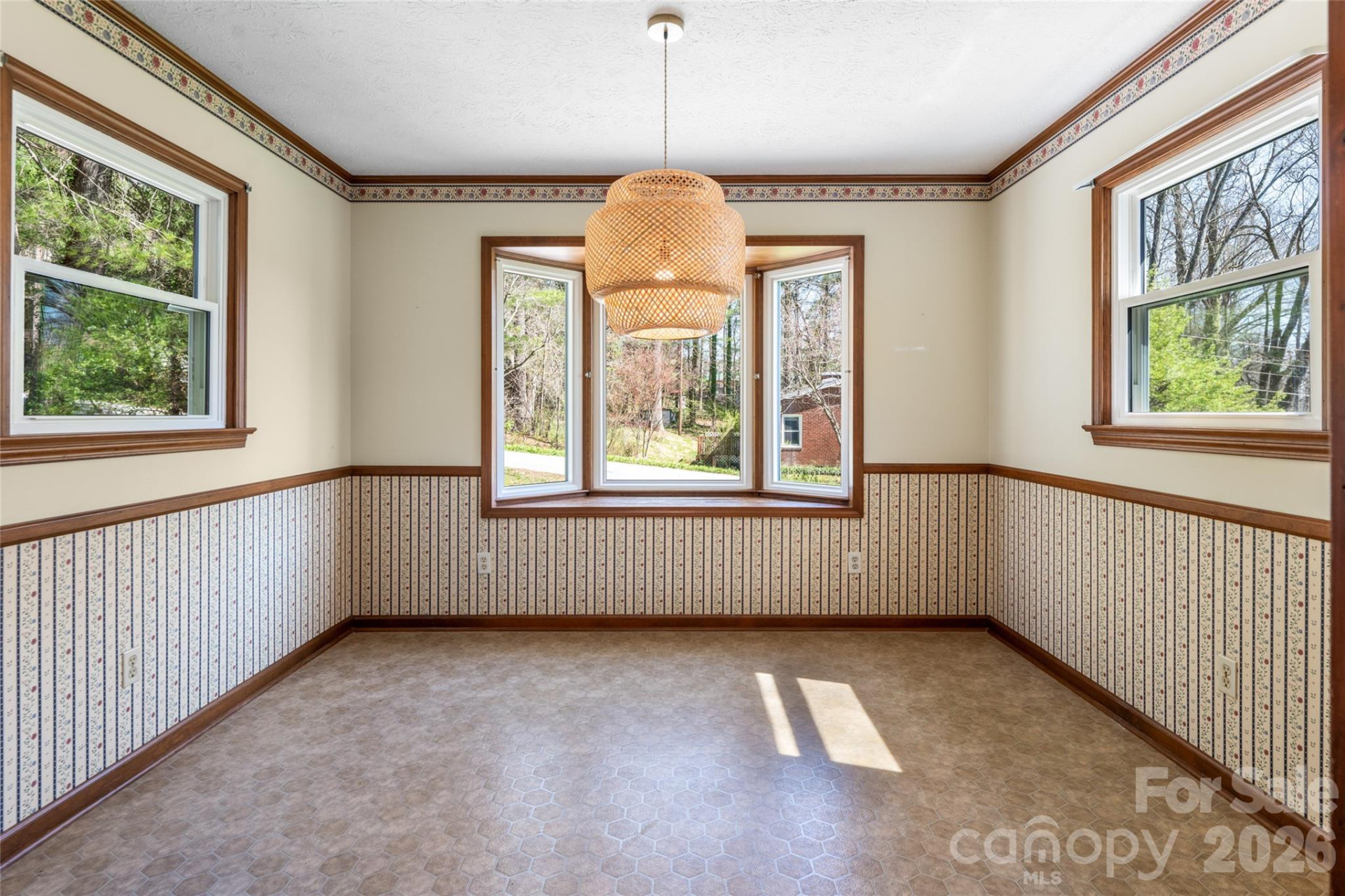 215 Browning Avenue - Photo 14