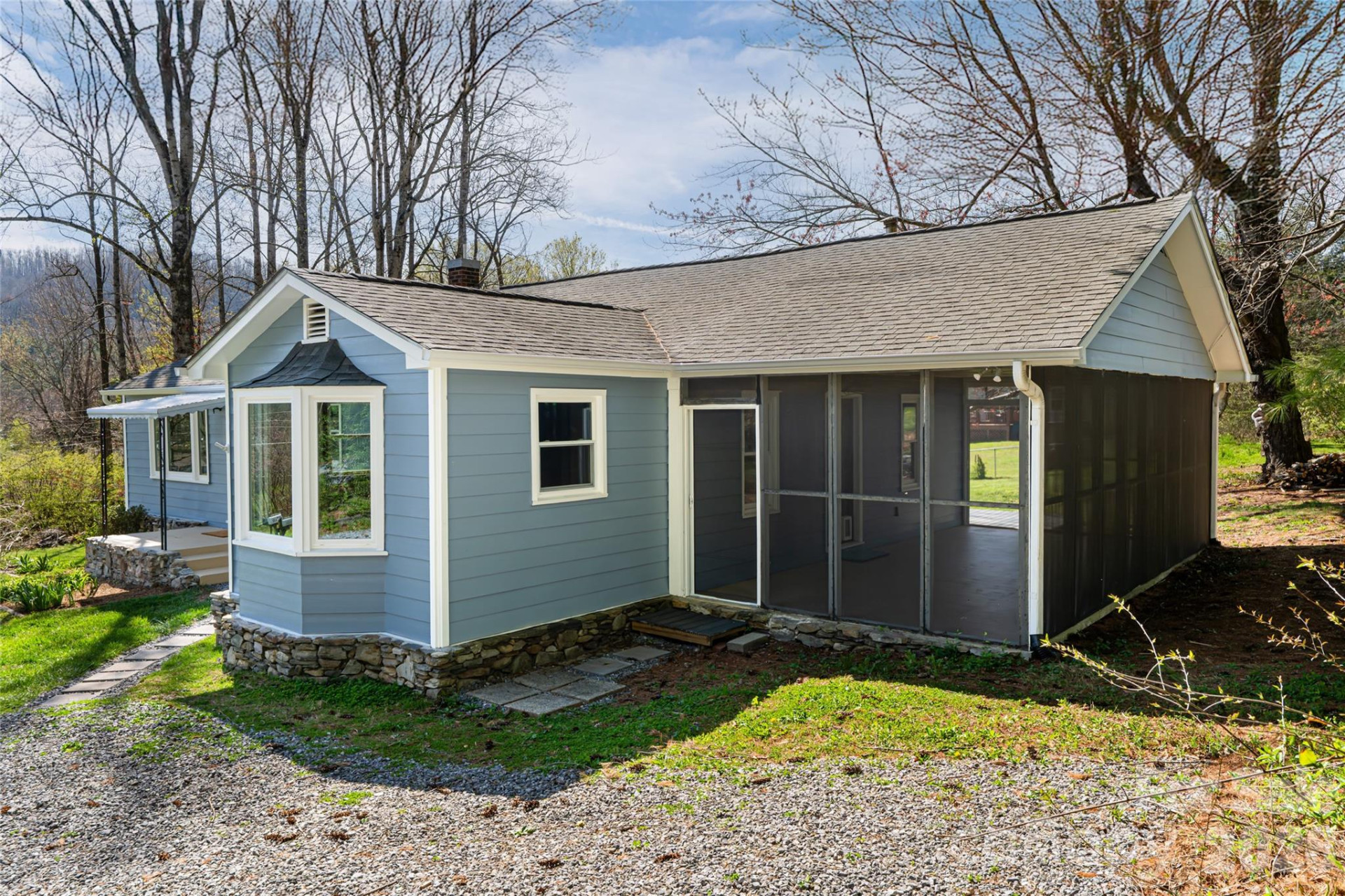 215 Browning Avenue - Photo 6