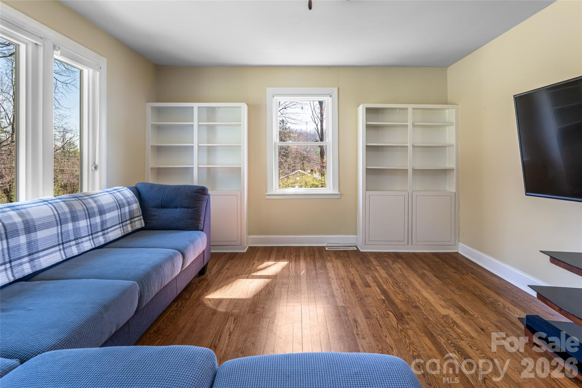 215 Browning Avenue - Photo 10