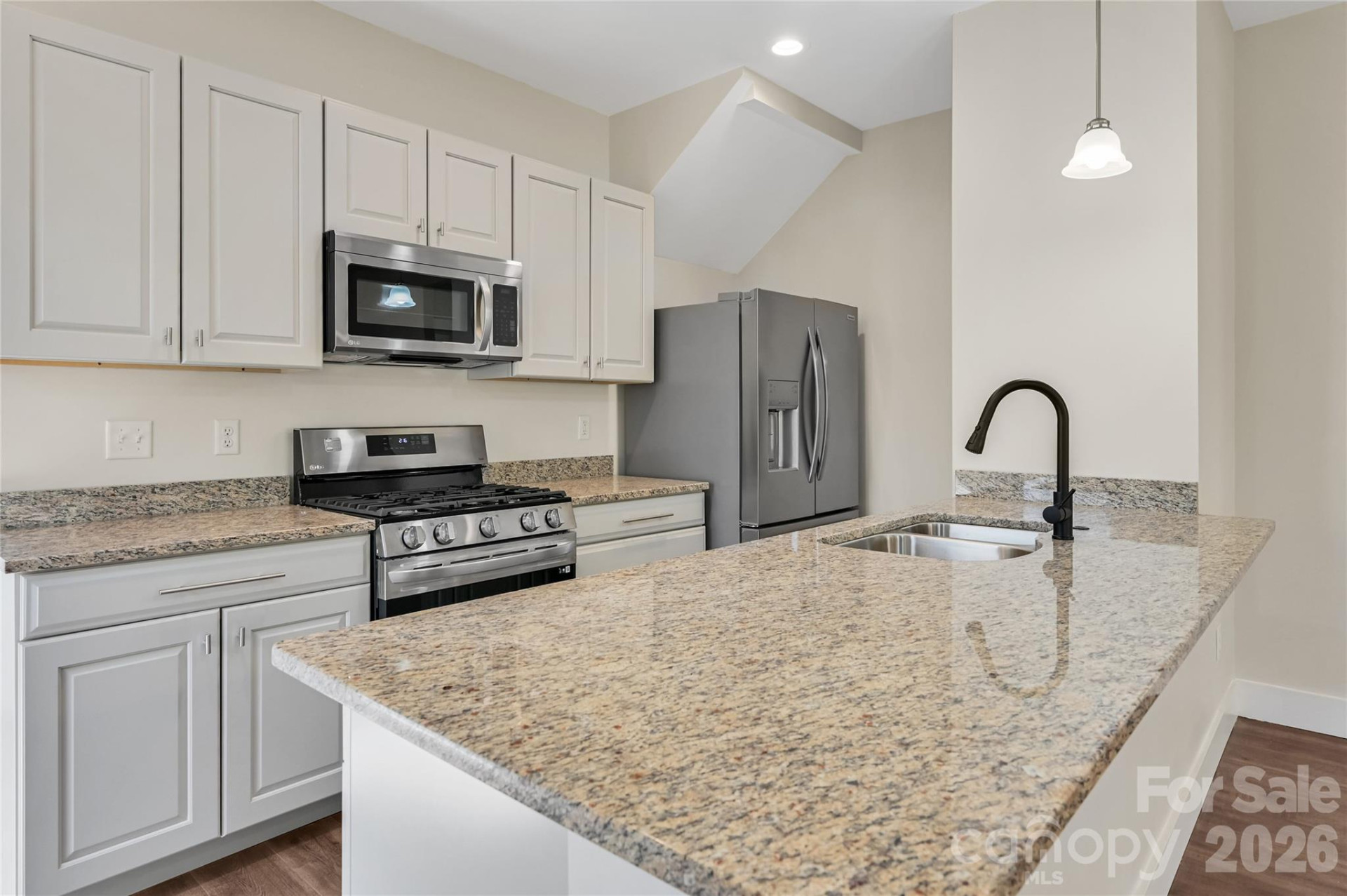 22 Ben Lippen Road #A - Photo 6