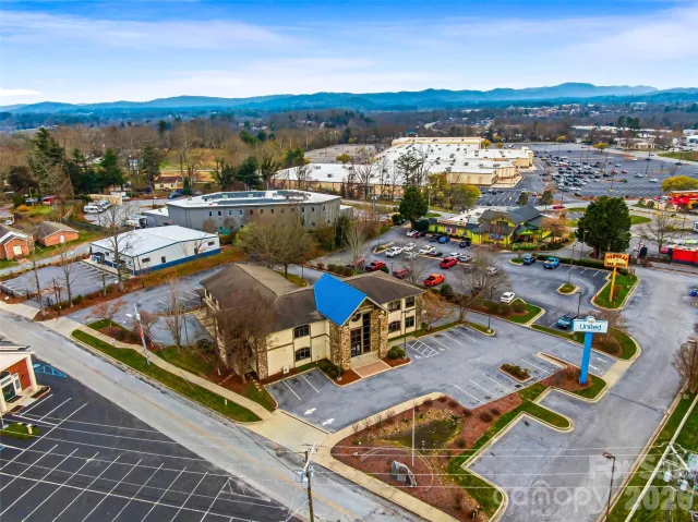 101 Jack Street, Hendersonville, NC, 28792