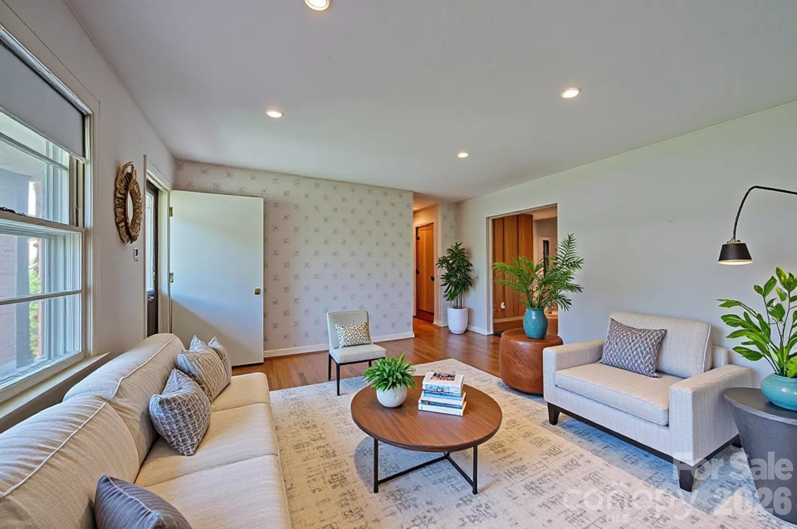 8 Summit Drive - Photo 5