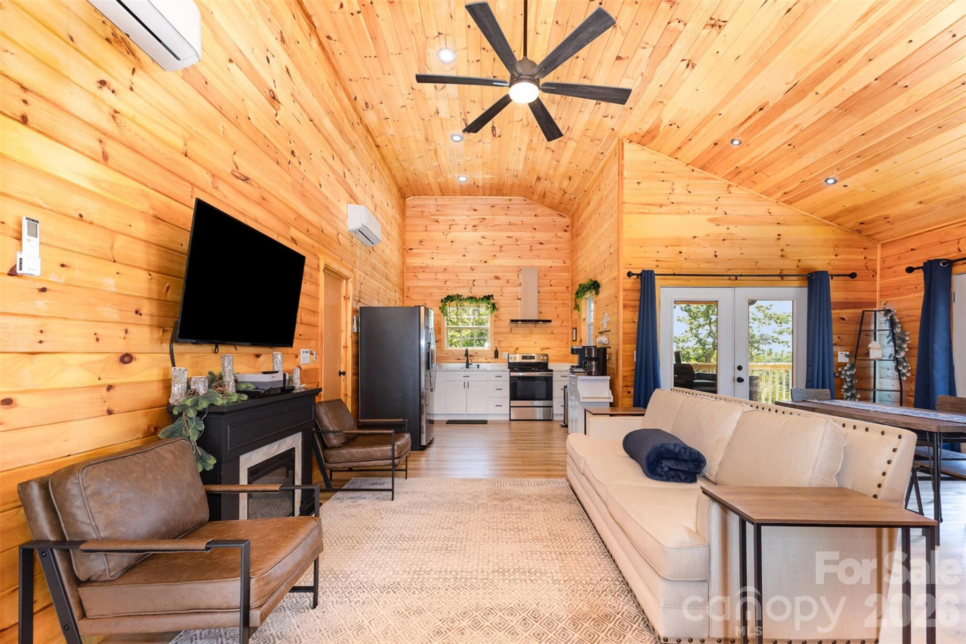 7025 Martin Lane - Photo 10