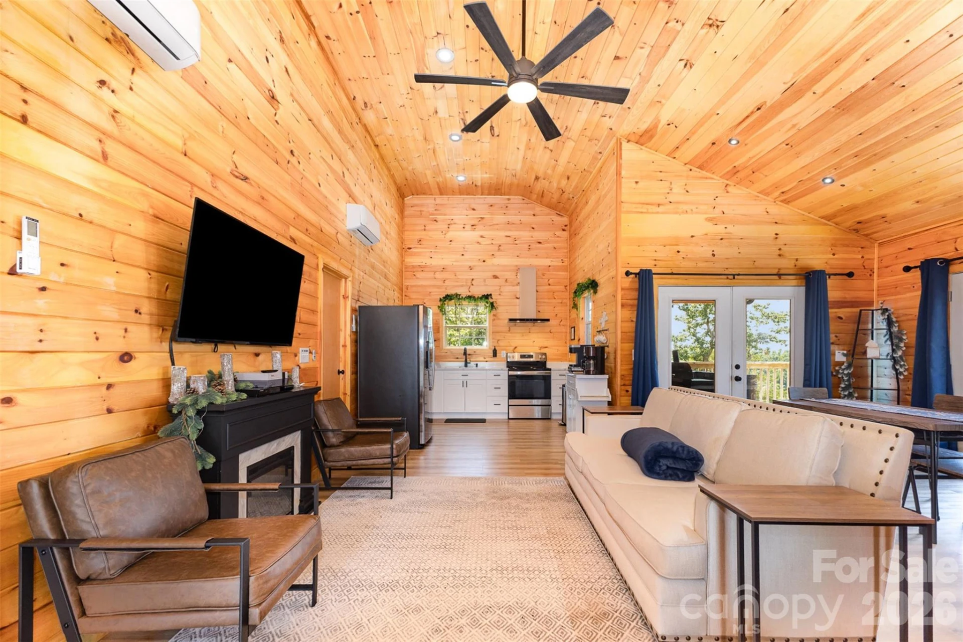 7025 Martin Lane - Photo 8
