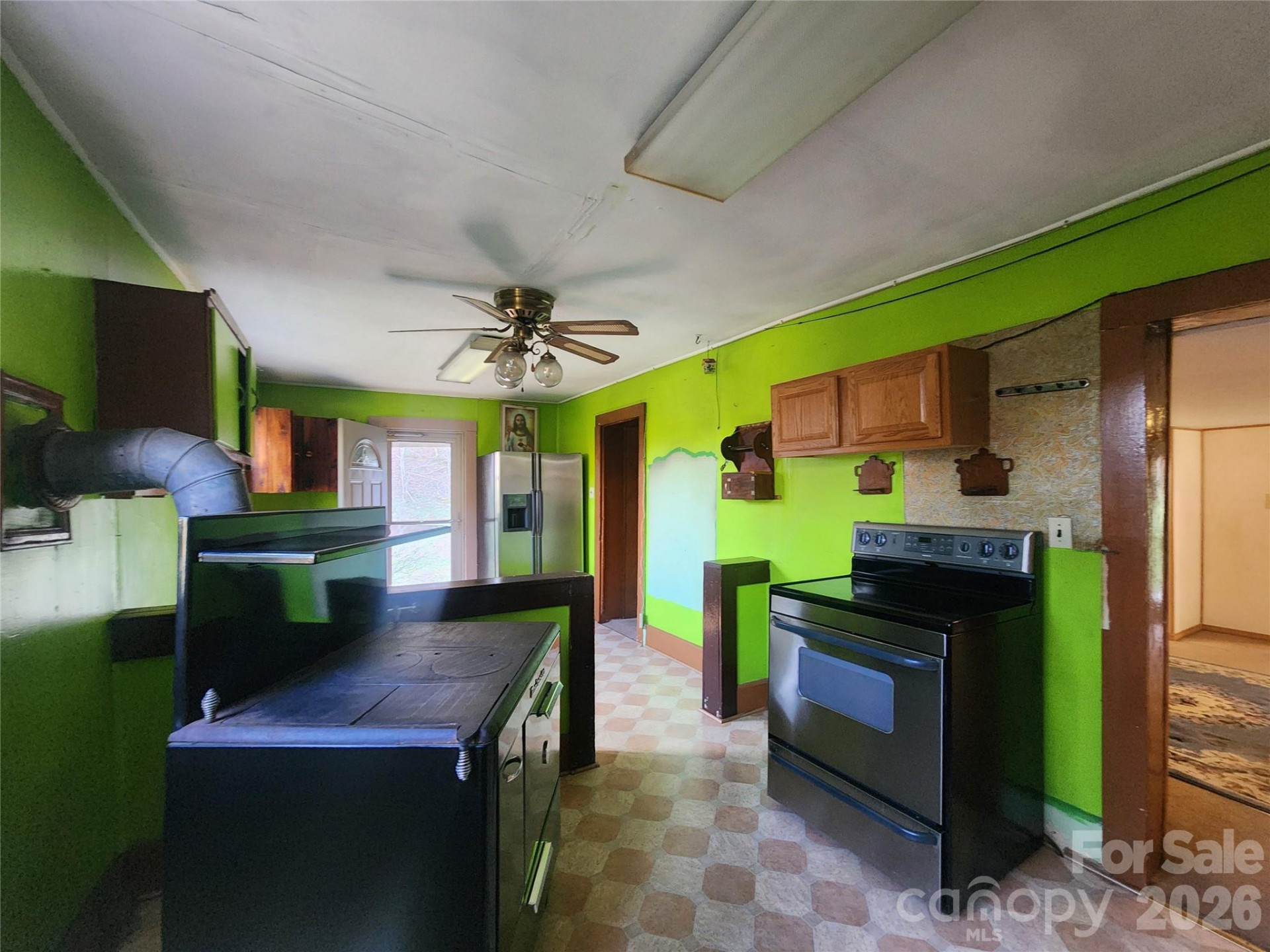 1025 Chandler Cove Road - Photo 4