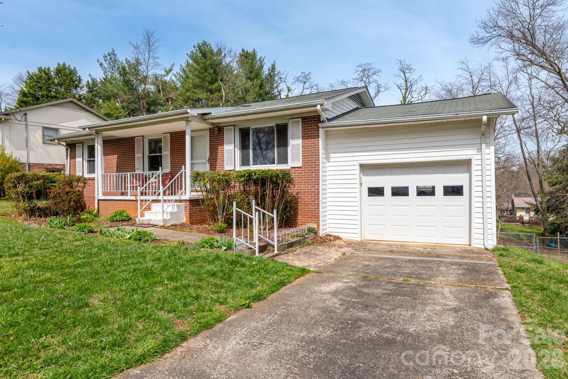 56 Skyview Terrace - Photo 4