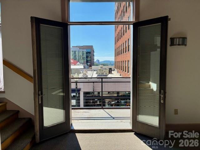 38 1/2 Battery Park Avenue - Photo 2